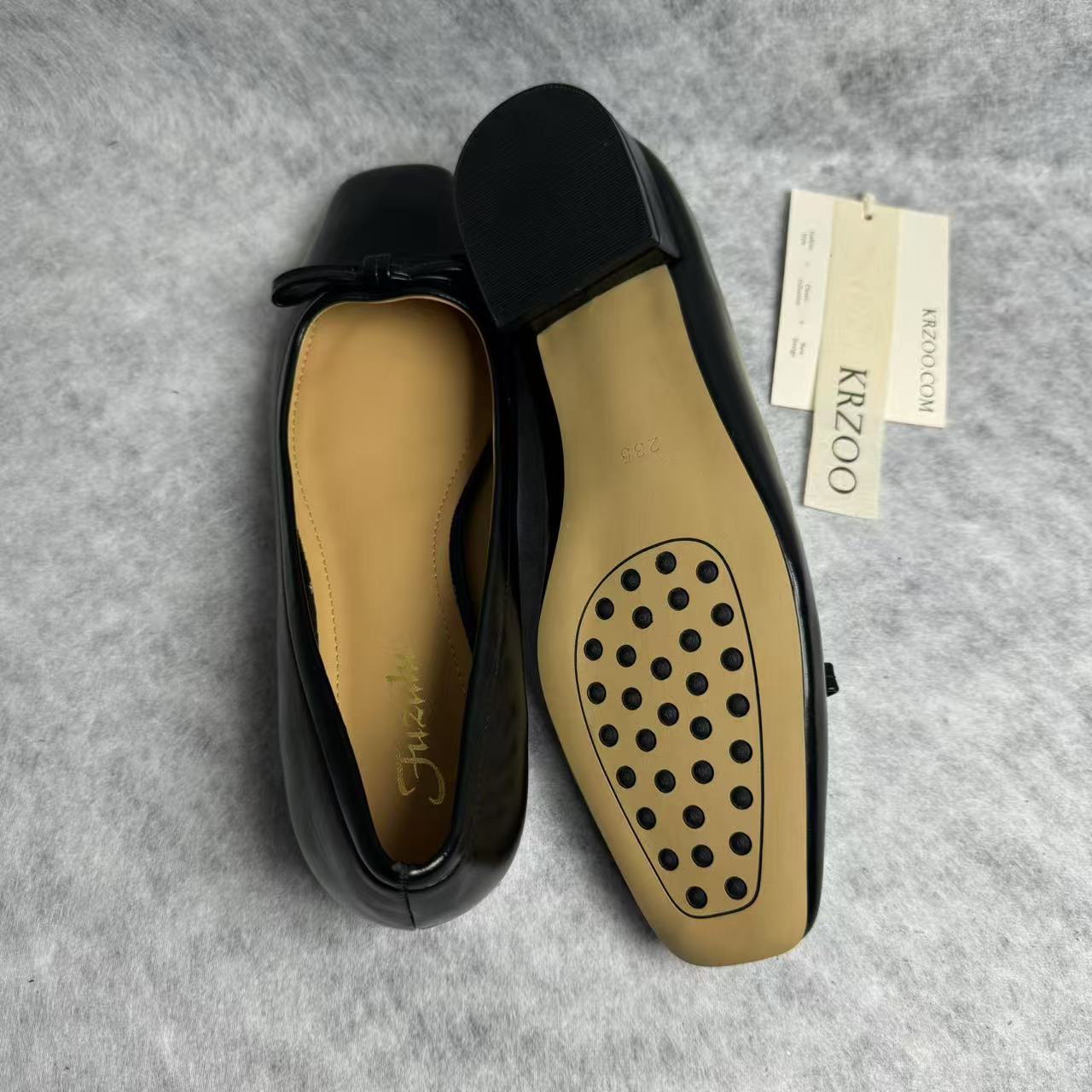 Square-toe low-cut soft leather shoes