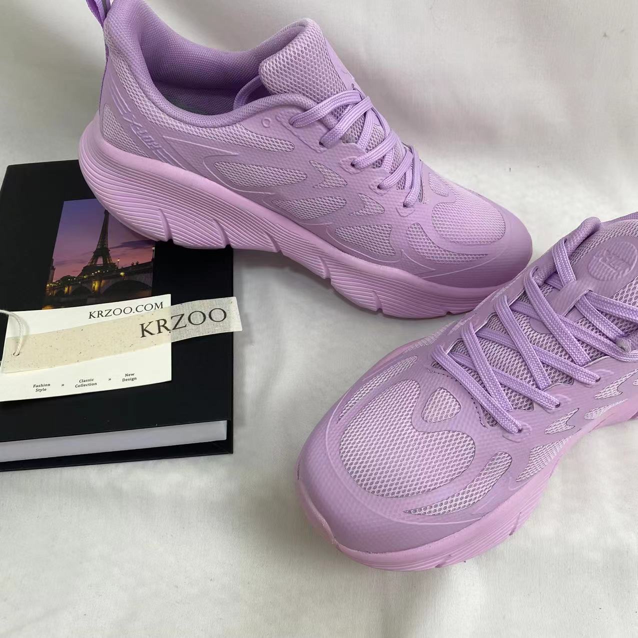 Soft-Soled Marathon Running Shoes