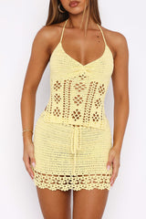 Hollow Out Knit Halterneck Top Tie Up Mini Skirt 2pcs Set Yellow