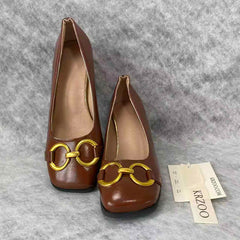 Metal buckle square-toe high-heeled shoes