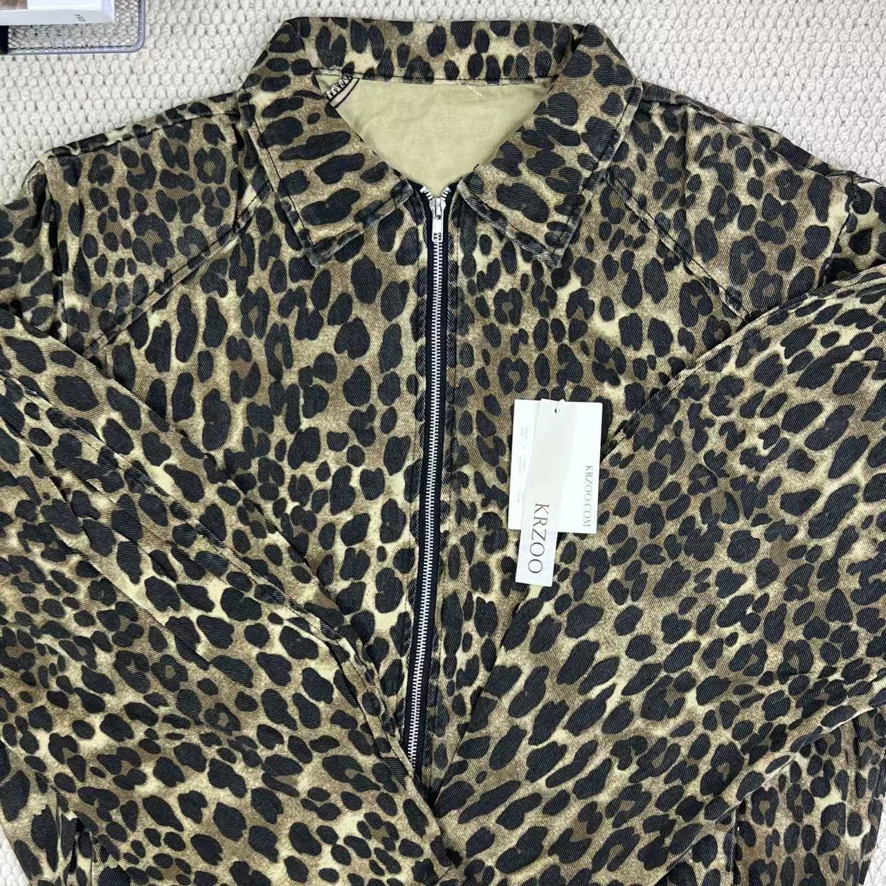 Leopard print collar jacket