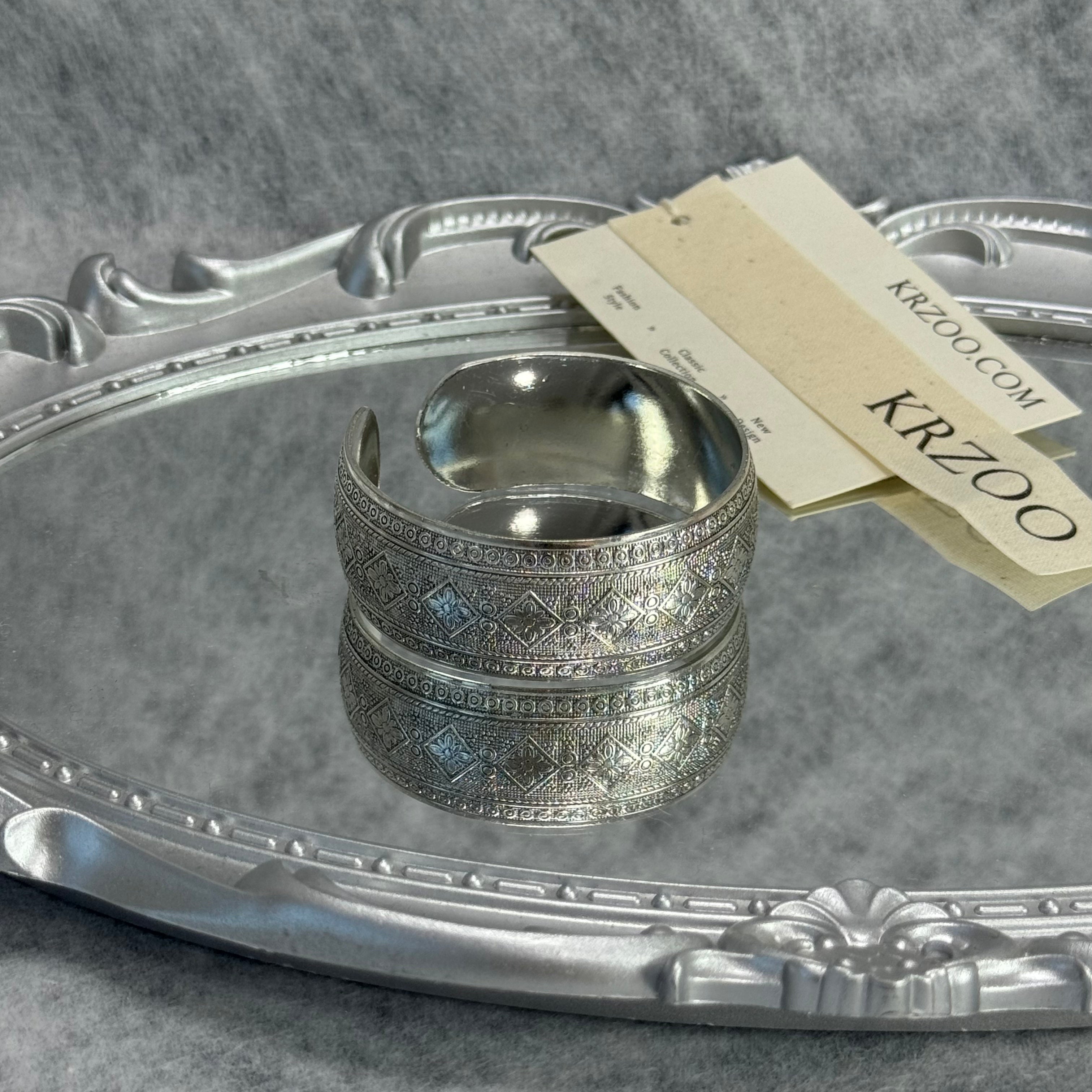 Ancient handcrafted engraved bracelet