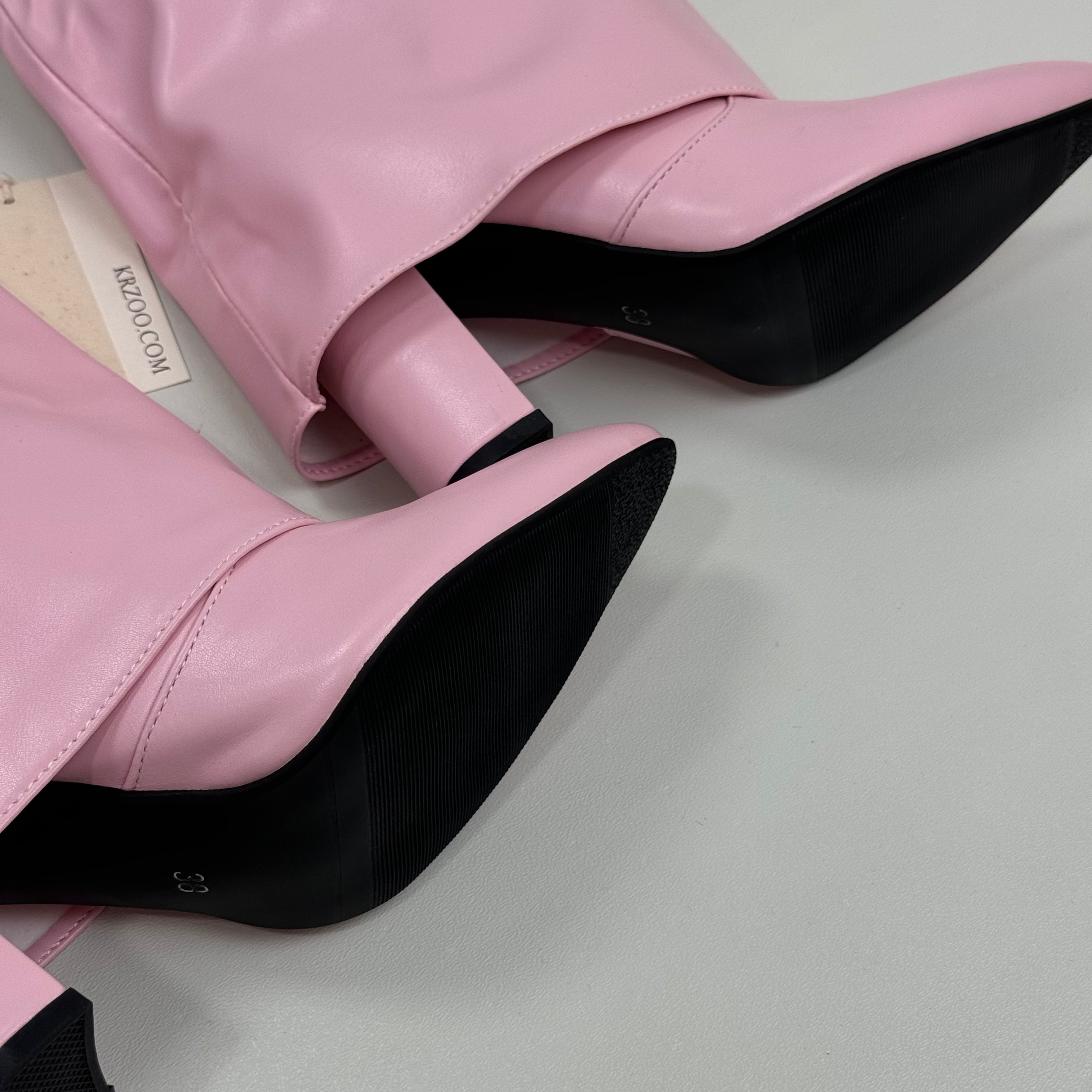 Calf-length boots and knee-high boots