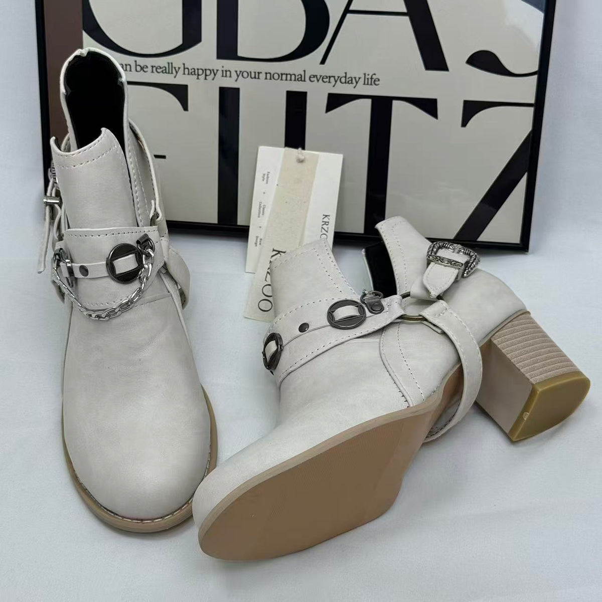 Bolt fastener thick-soled shoes