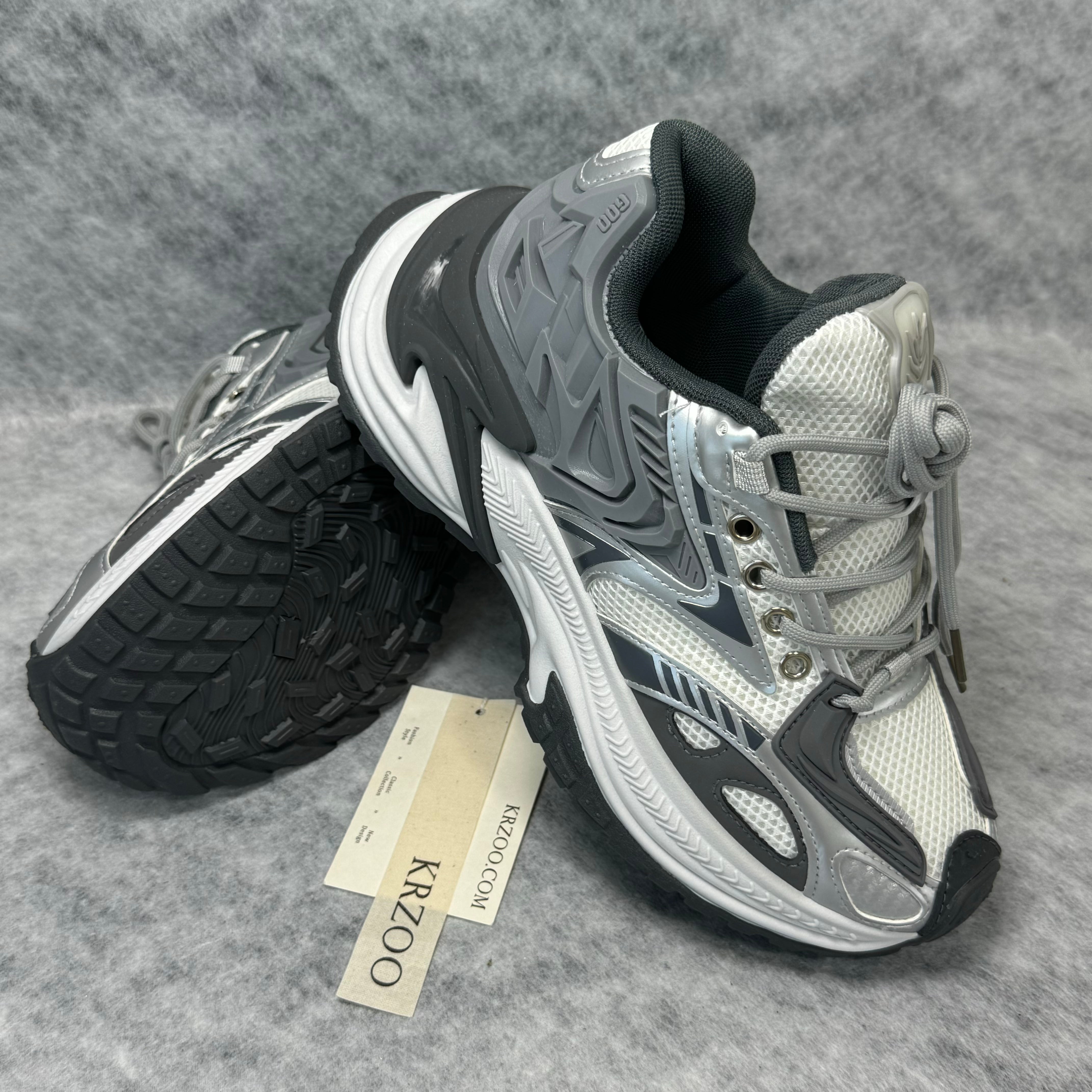 Mechanical armor mesh breathable dad shoes