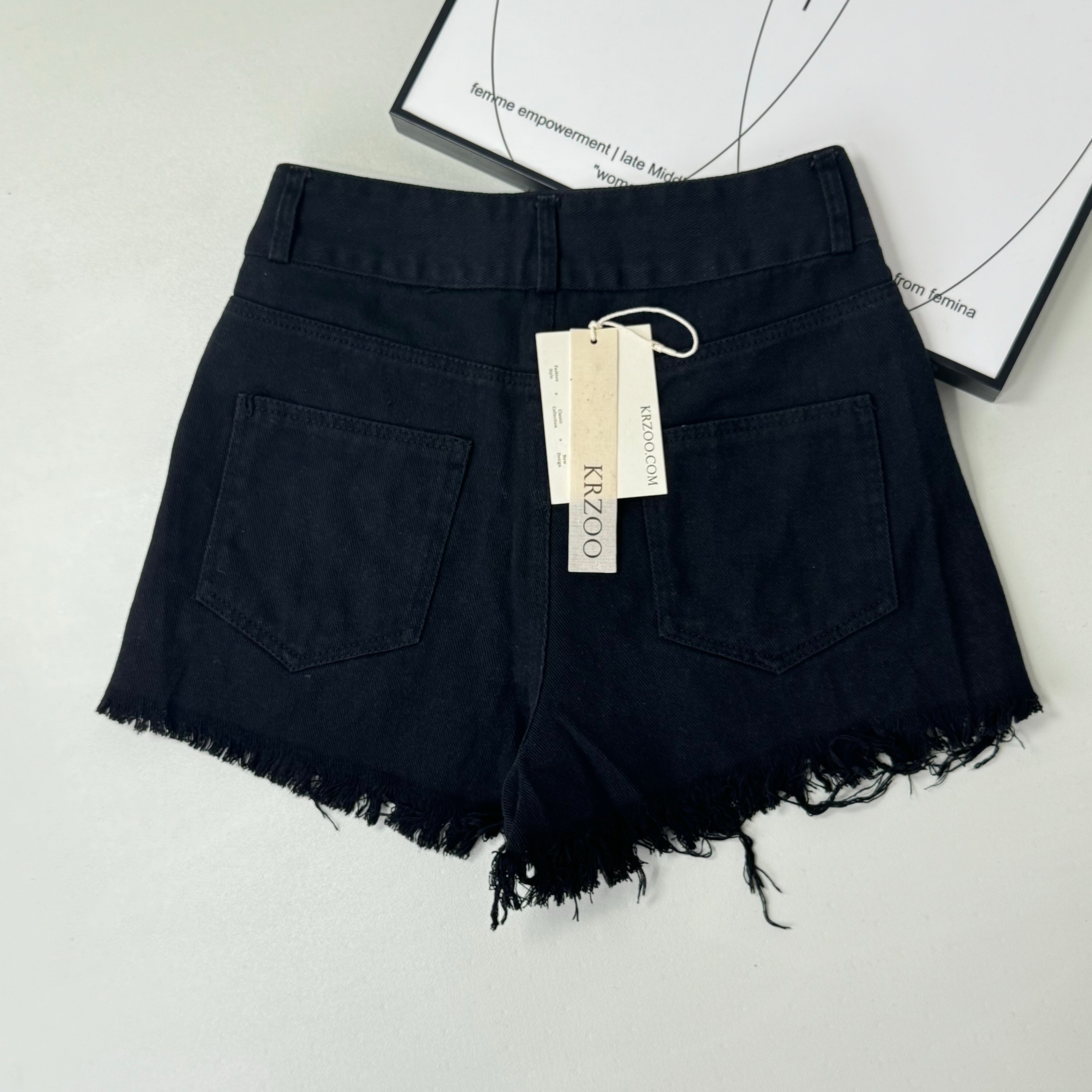 Waterdrop bead fringed denim shorts