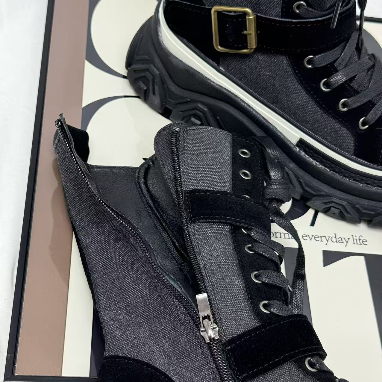 Low side zipper high-top knight boots
