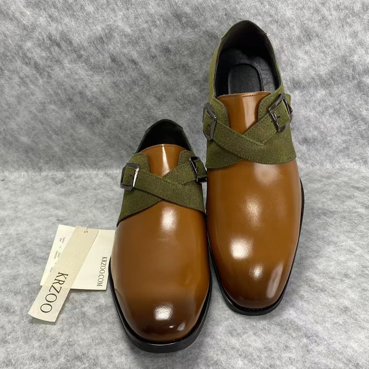 Soft-soled one-piece casual leather shoes