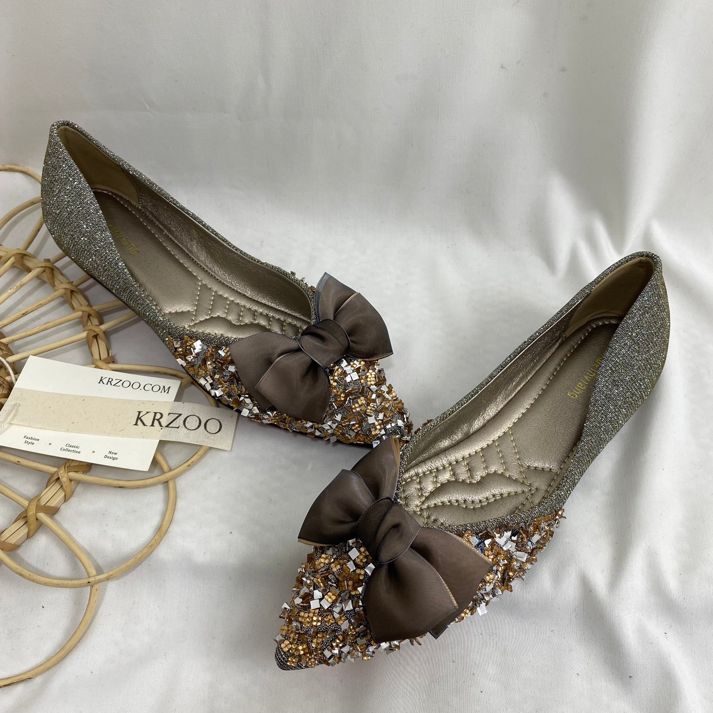 Pointed-Toe Flat Rhinestone Slippers