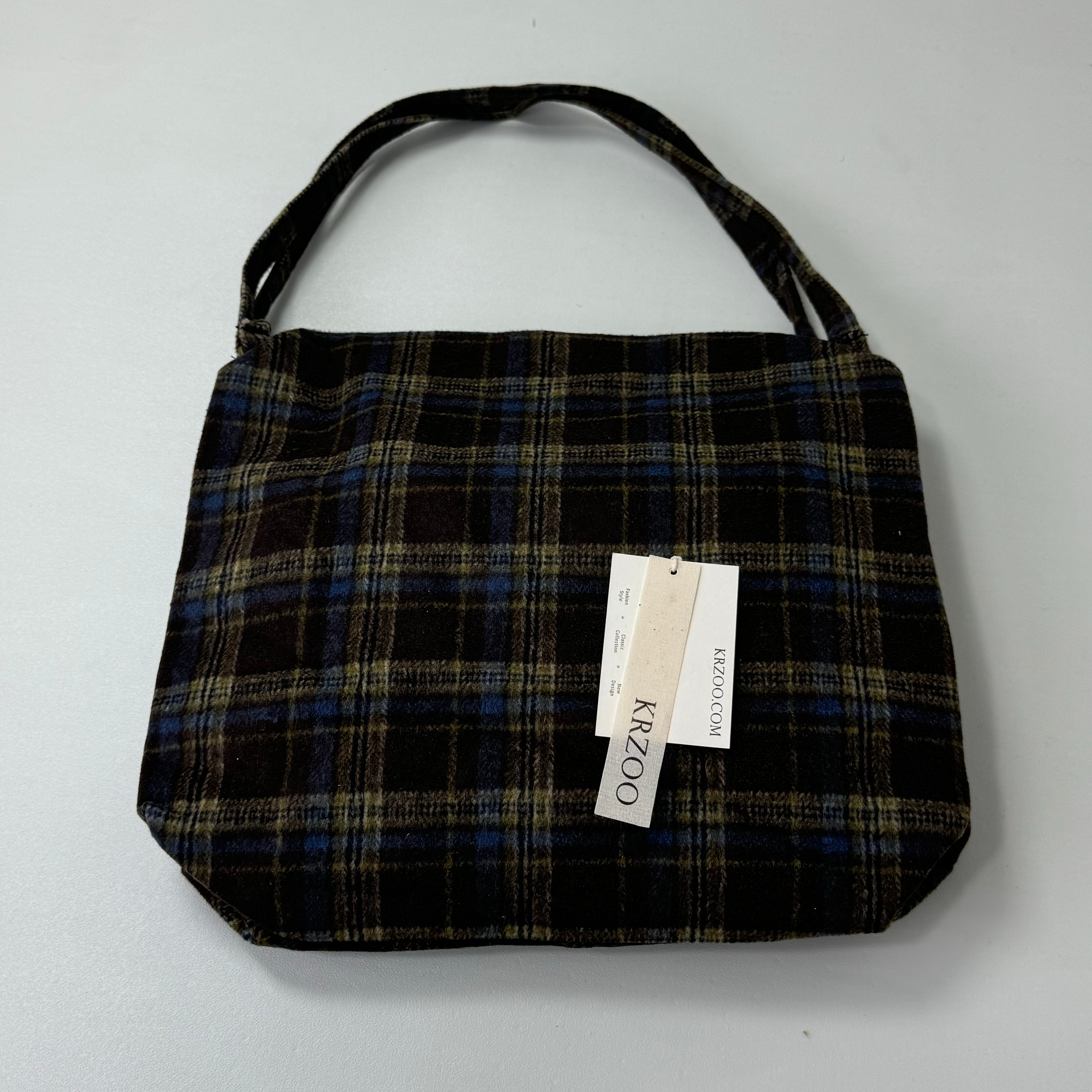 Cashmere checked shoulder bag