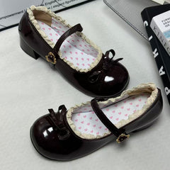 Versatile low-cut bow shoes