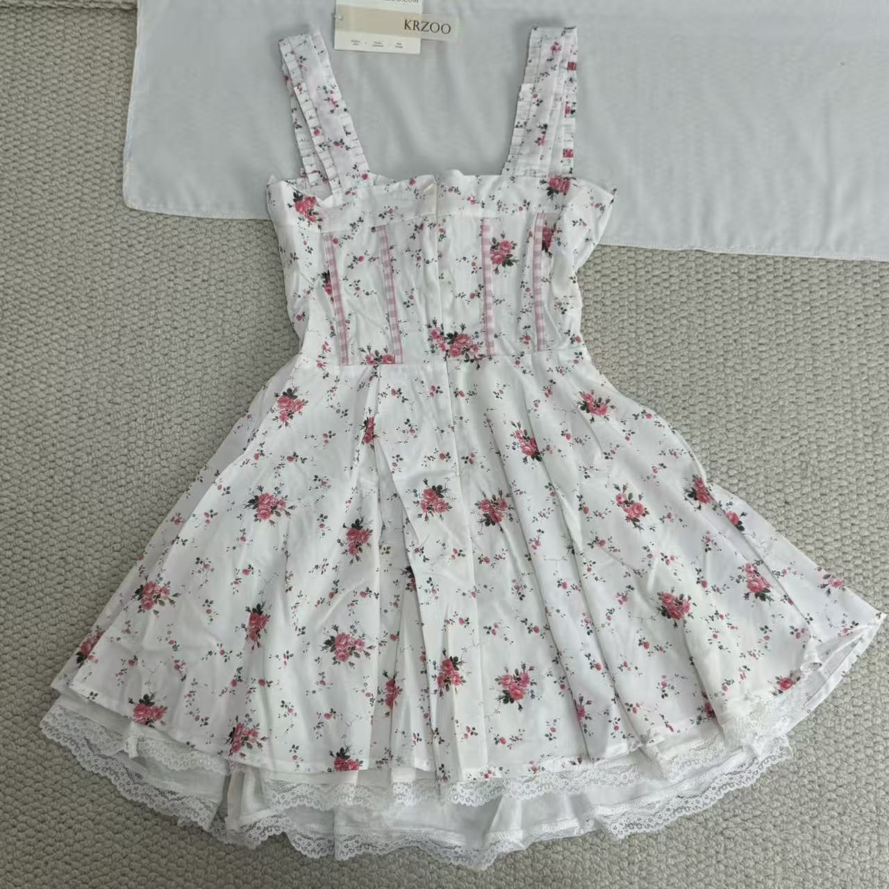 Floral print halter-neck mini dress