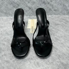 Round-toe thin-stringed slip-on sandals