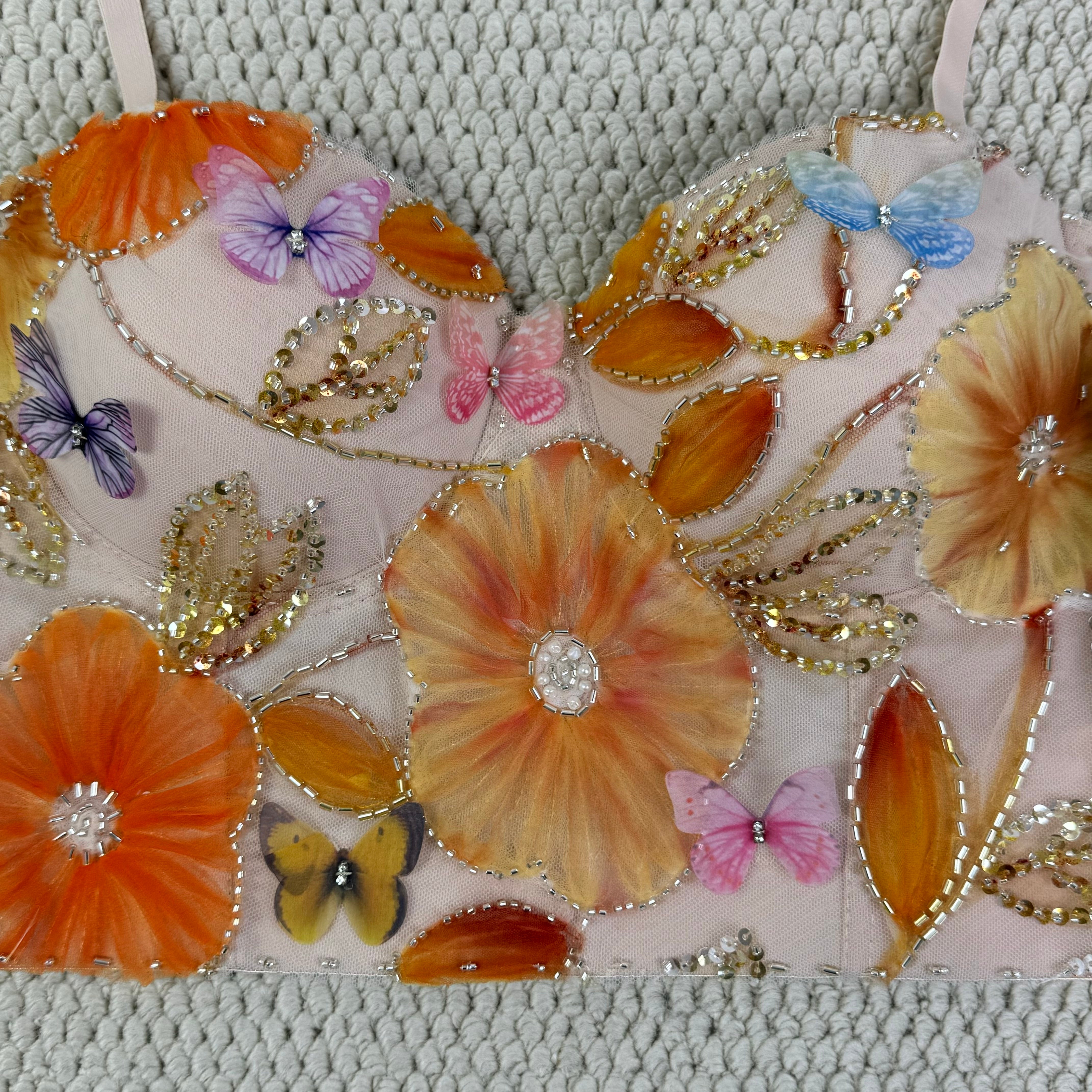 Floral embroidery fishbone corset