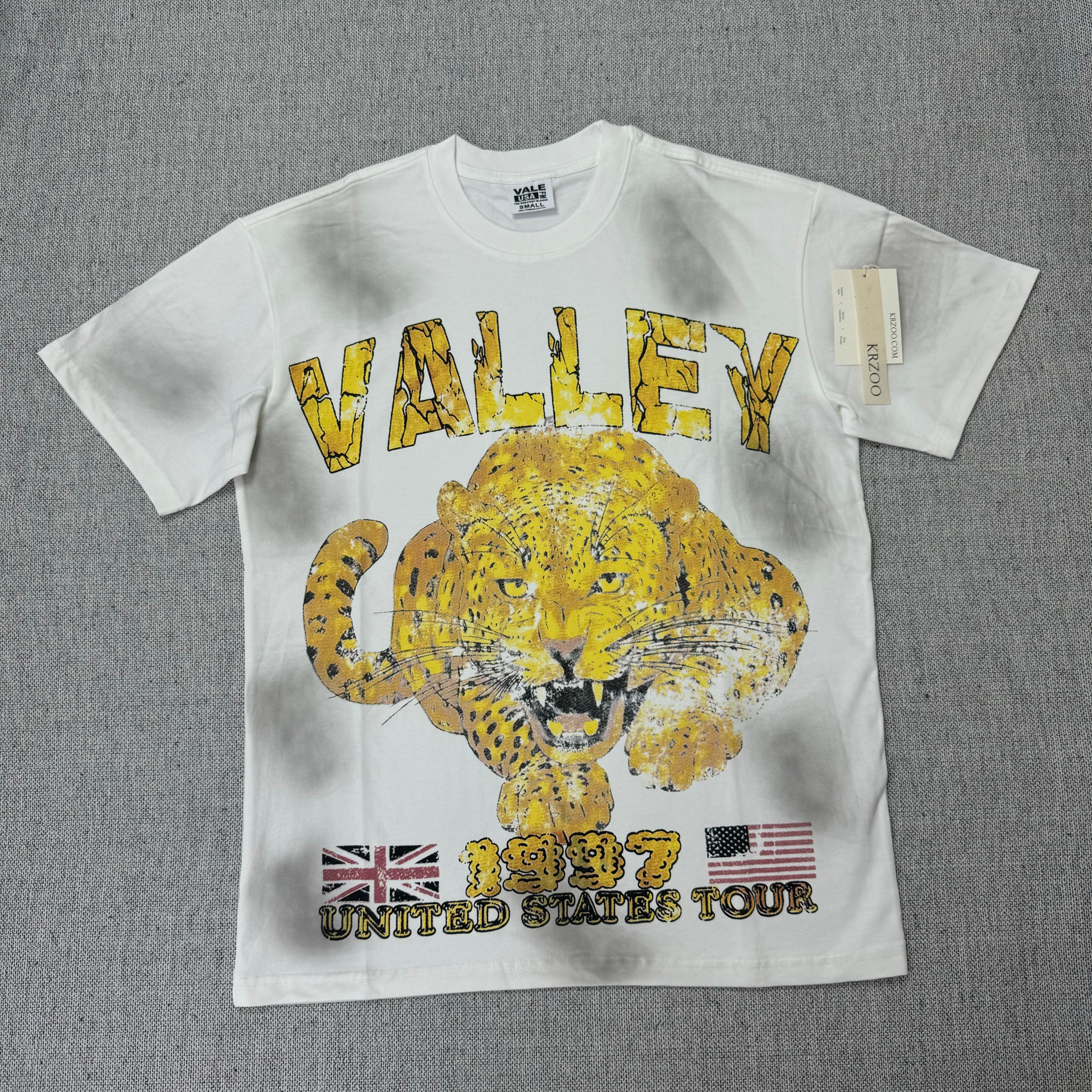 Heavy-duty water-washing distressed short-sleeved shirt