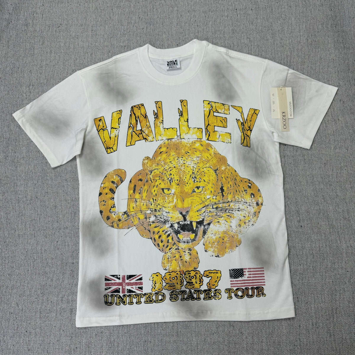 Heavy-duty water-washing distressed short-sleeved shirt