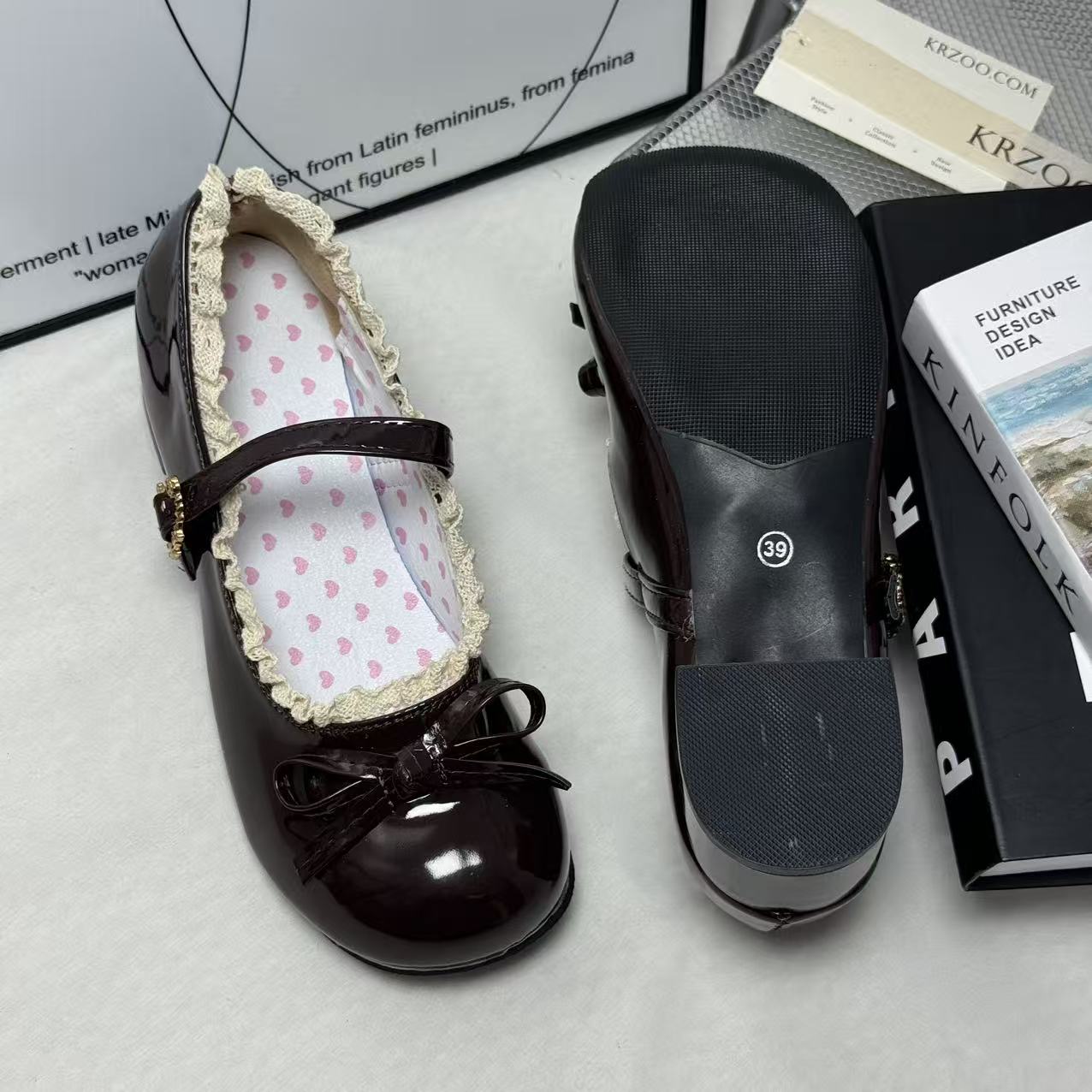 Versatile low-cut bow shoes