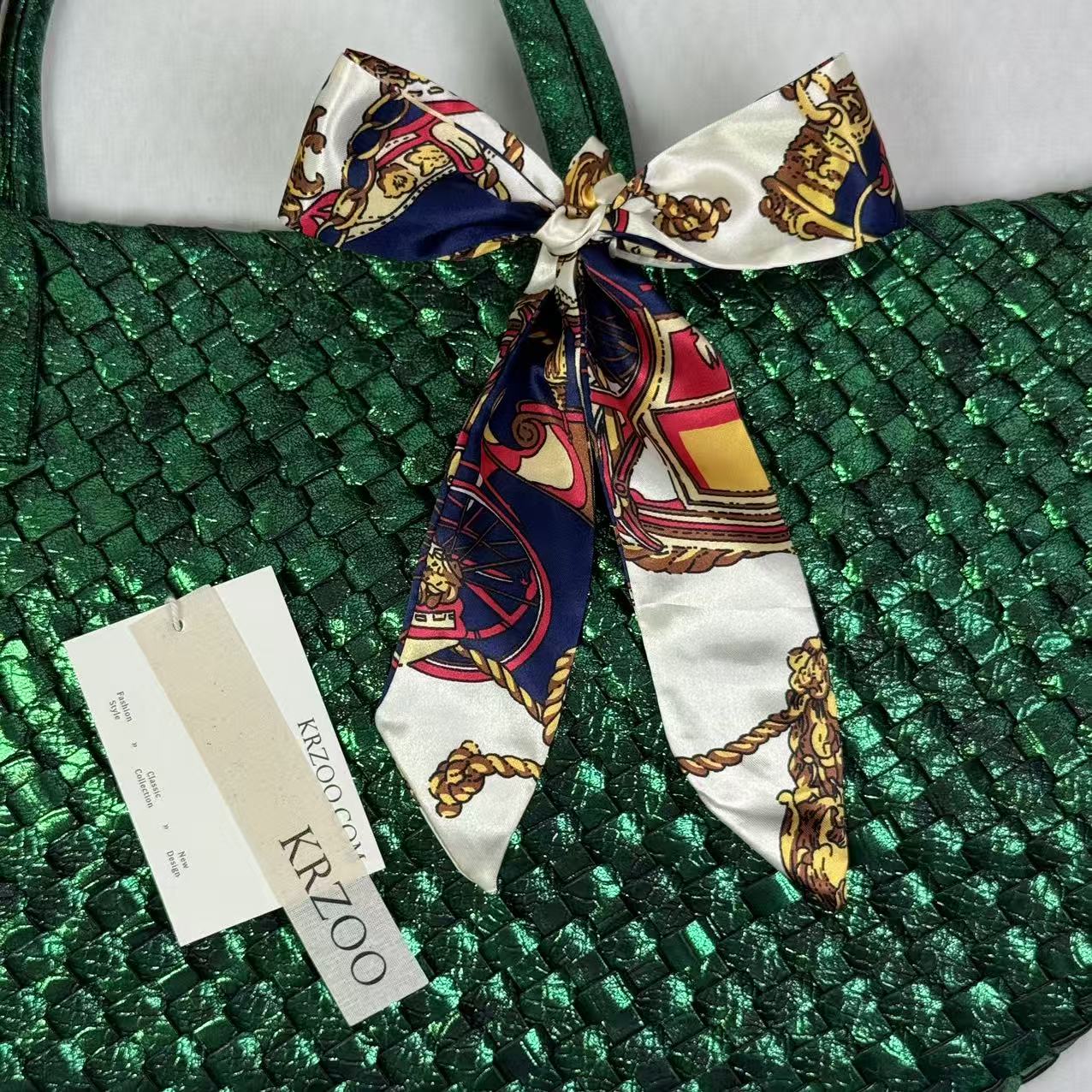 Hand-woven bag with snake skin pattern