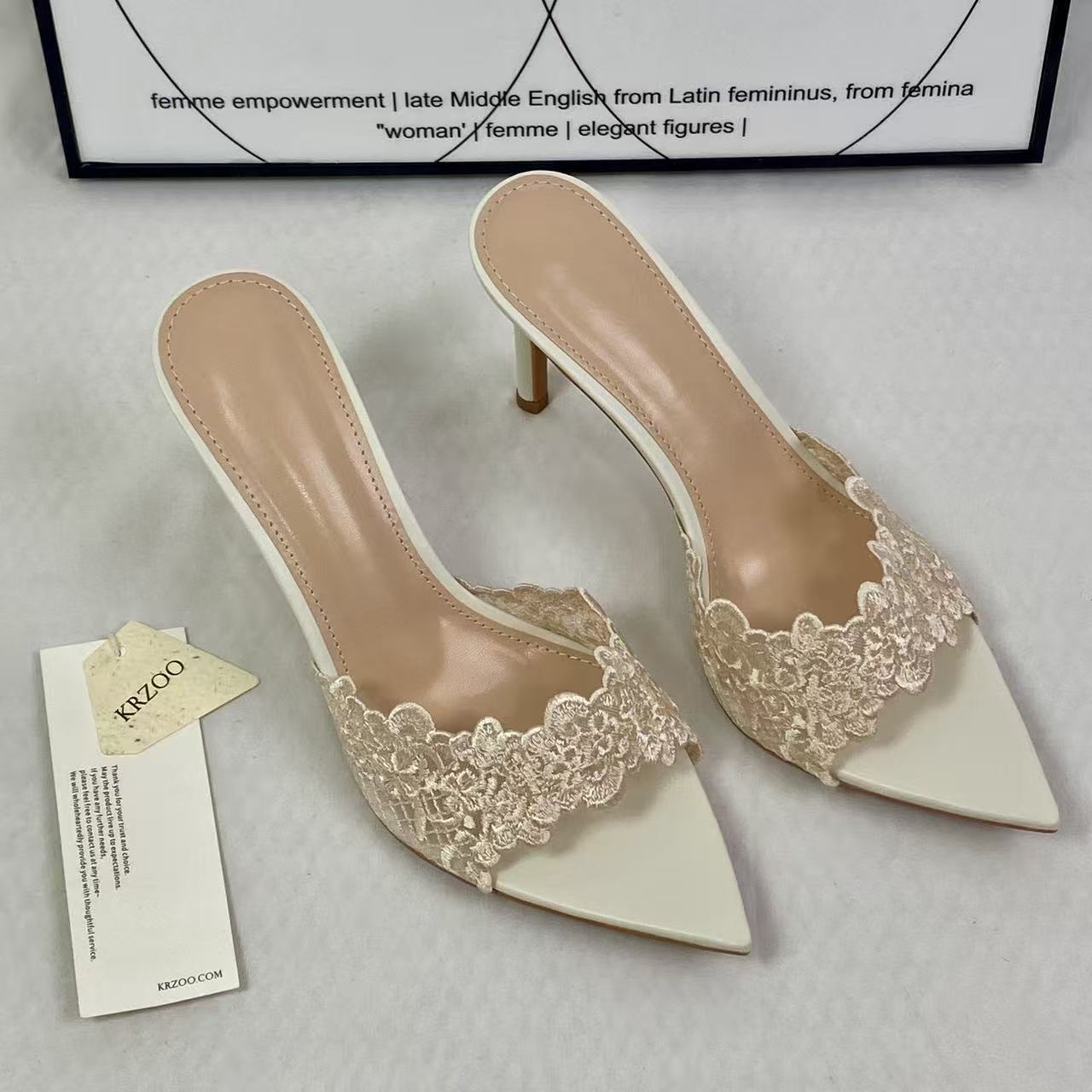Embroidered low-heeled lace high heels