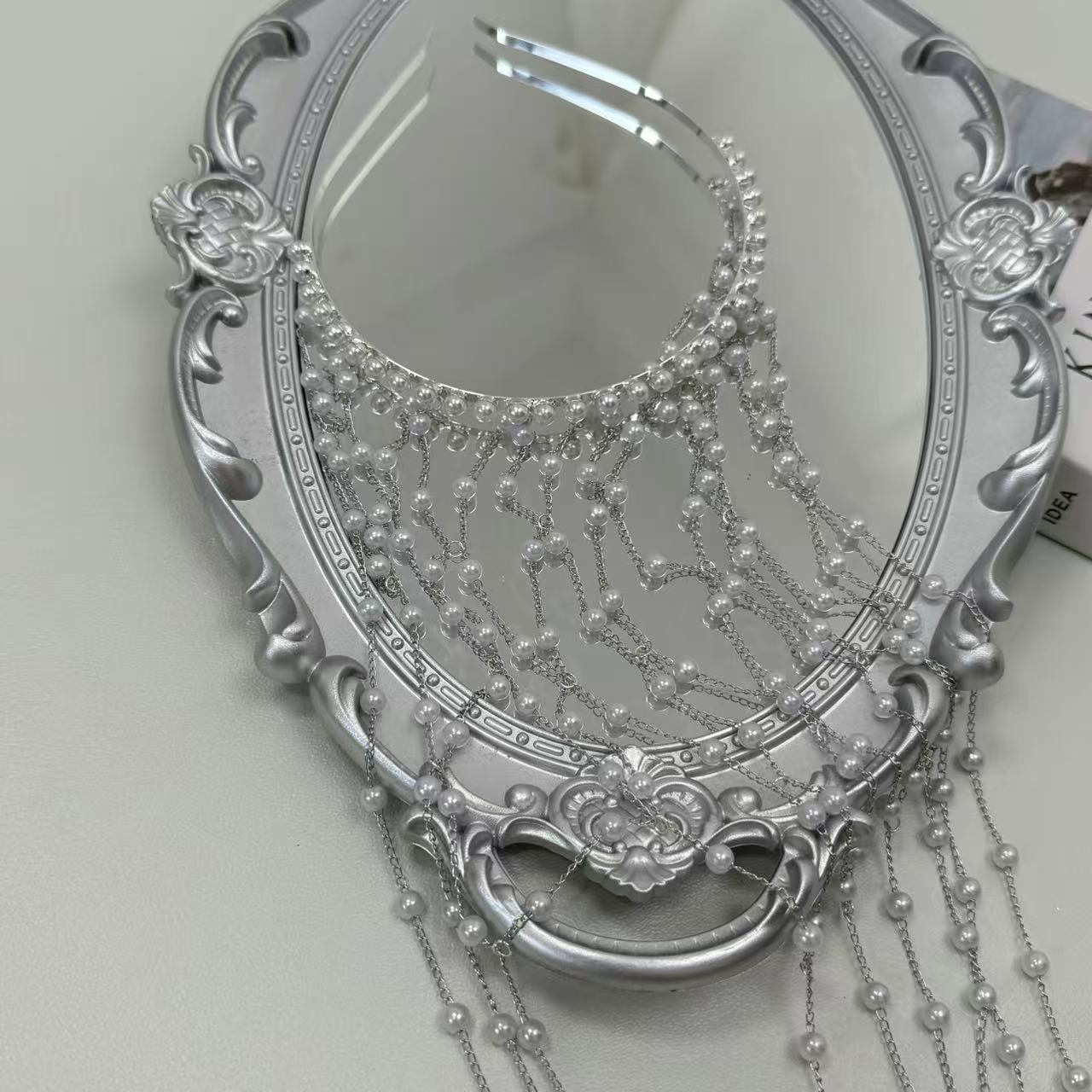 Tassel mesh pearl hair chain