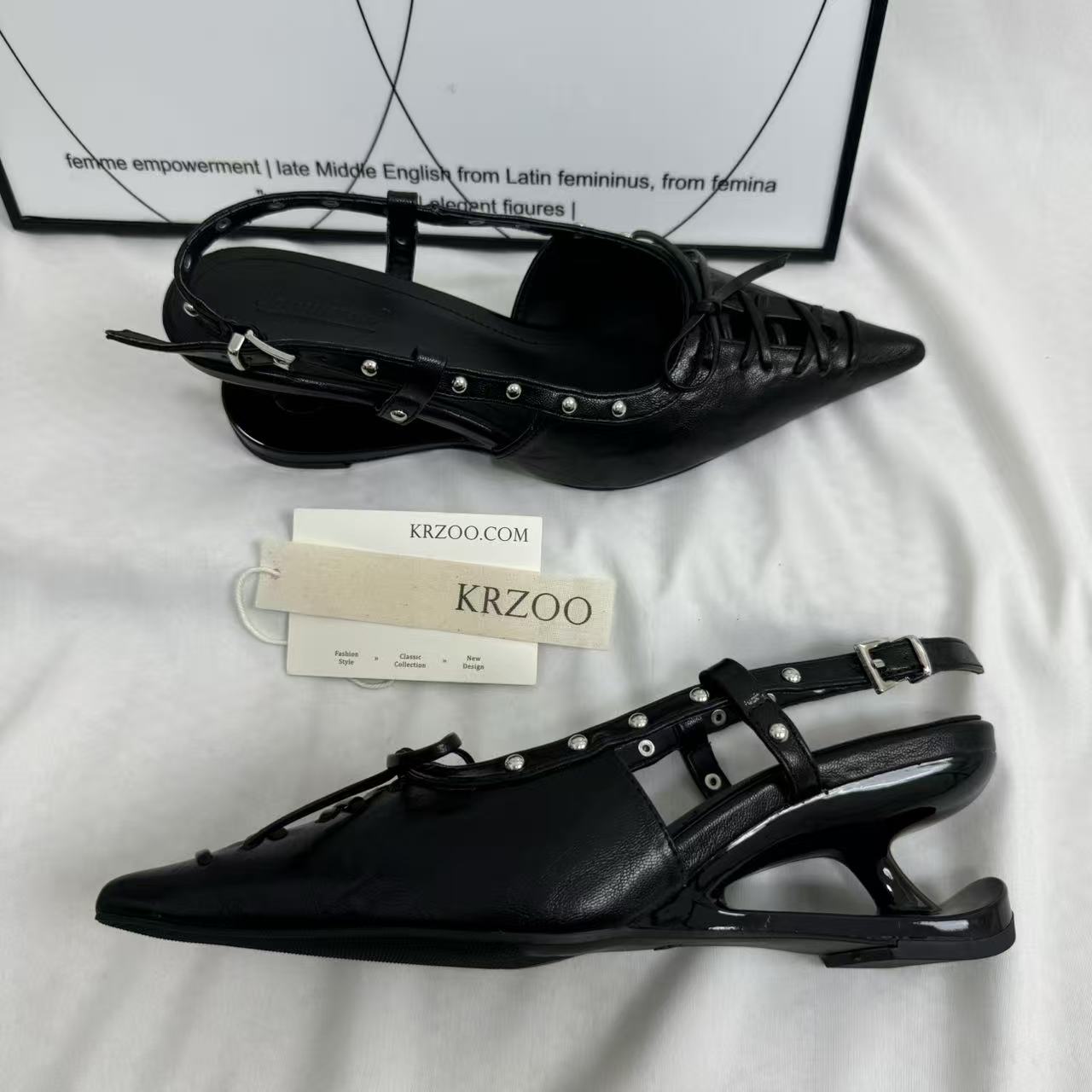 Pointed-Toe Closed-Toe Sandals with Bow Detail