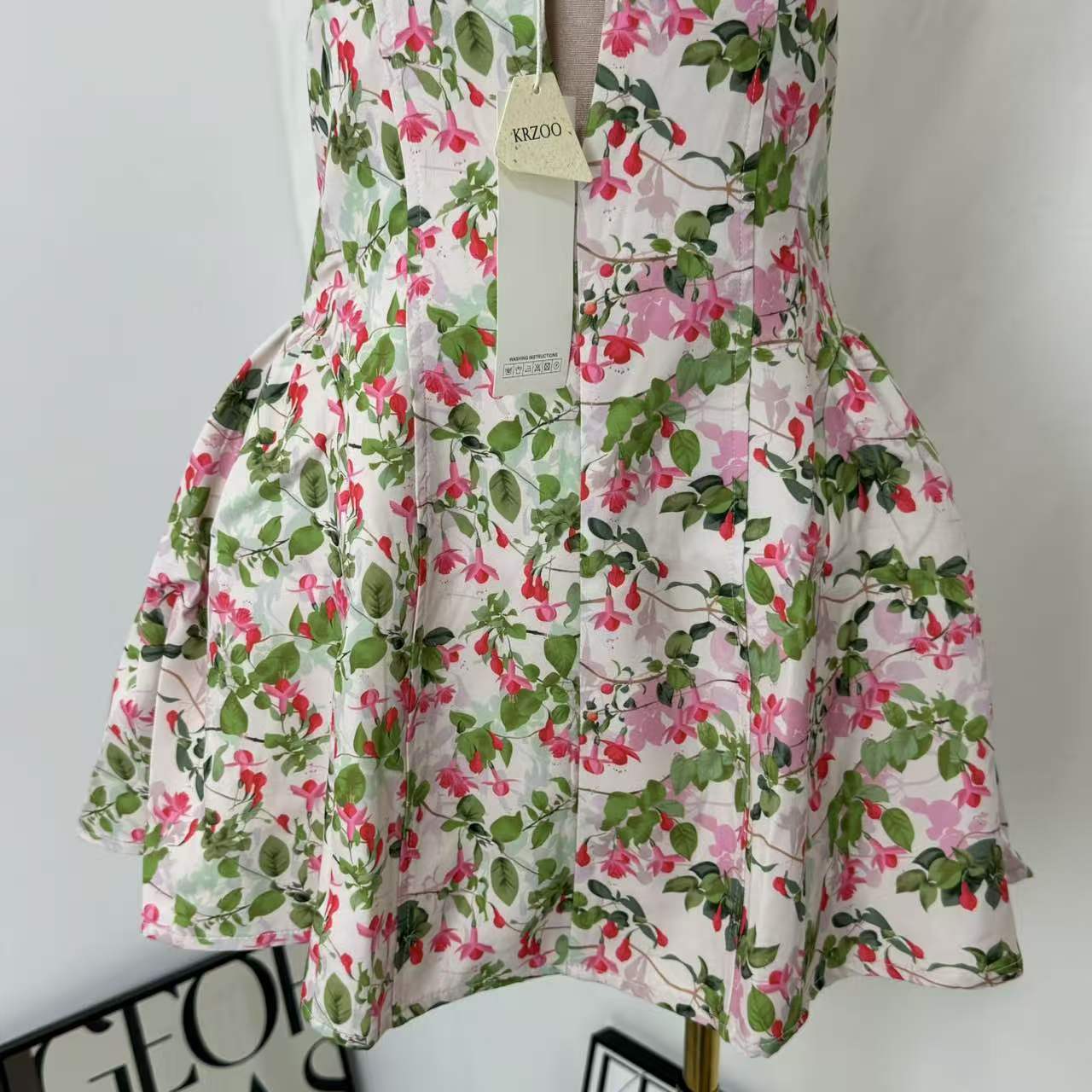 Deep V-Neck Halter Dress With Vintage Print