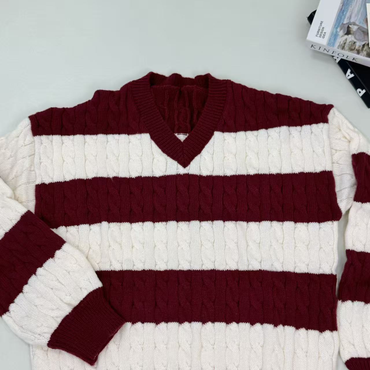 Loose V-neck vintage contrasting stripe sweater