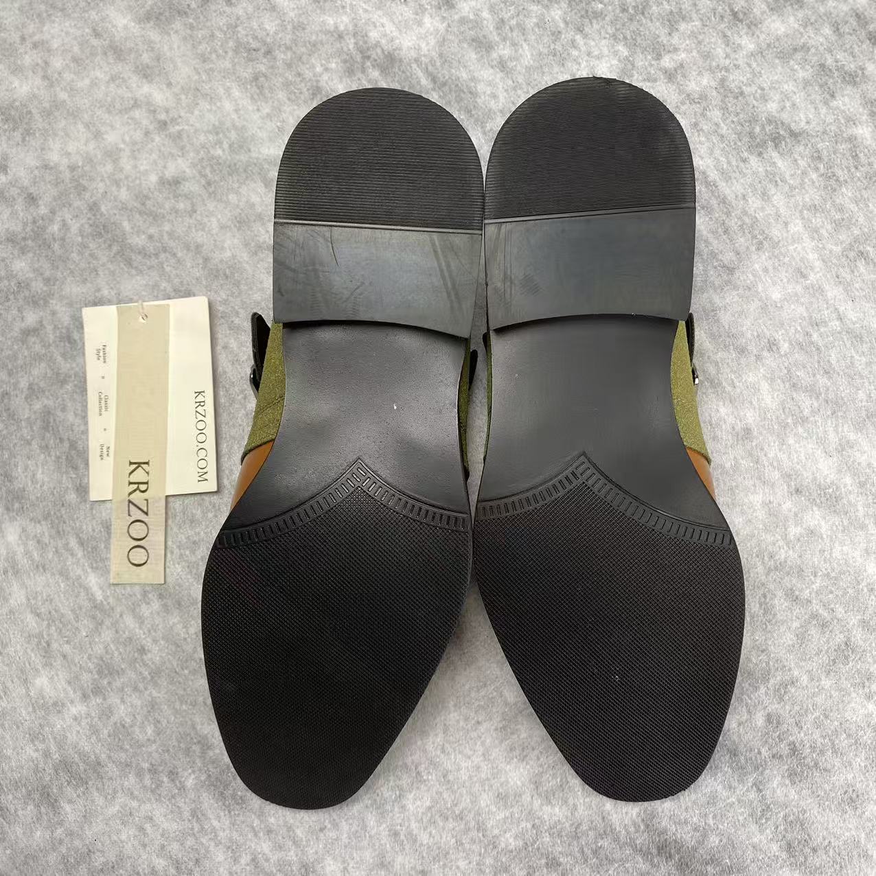 Soft-soled one-piece casual leather shoes