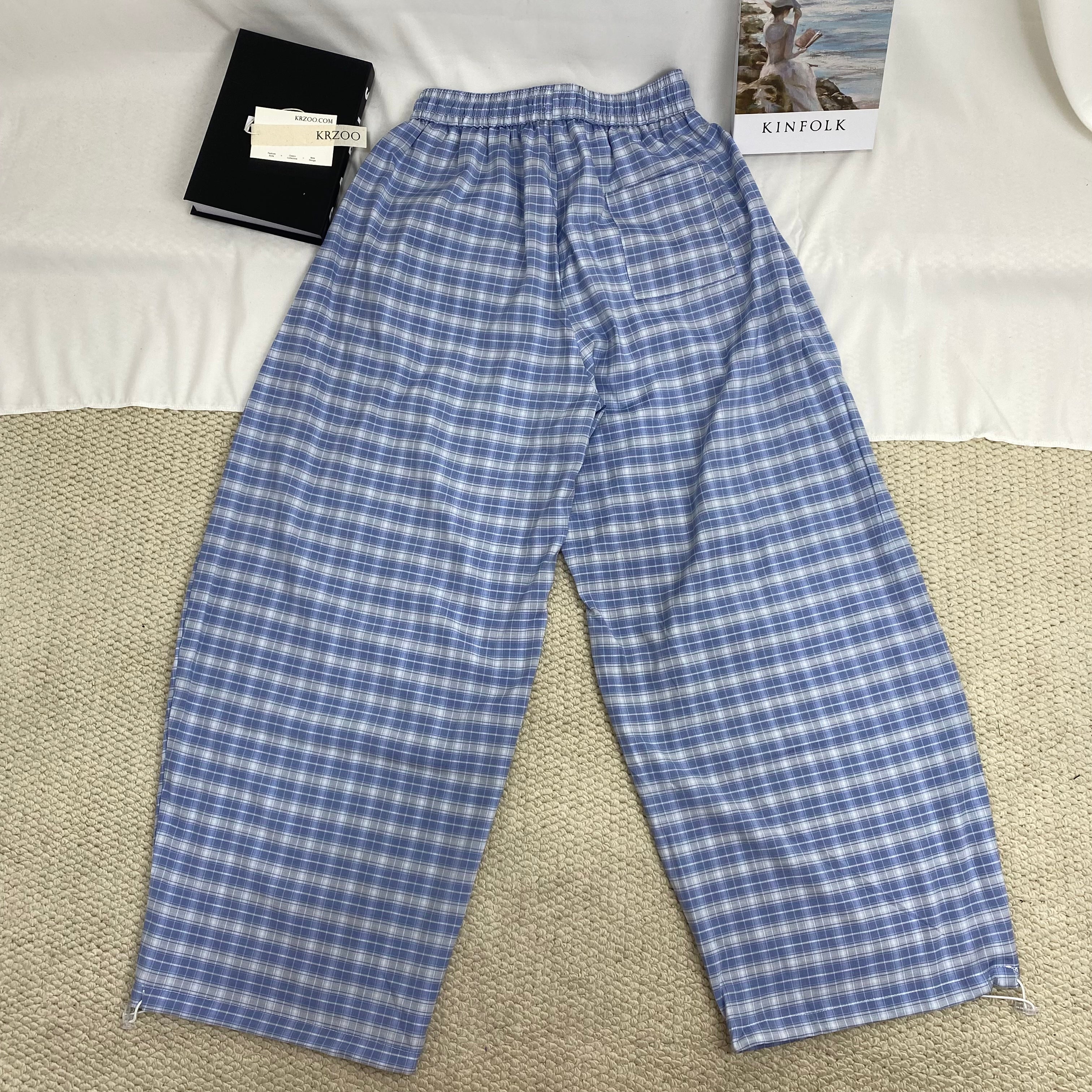 Retro Blue Curved-Leg Plaid Trousers