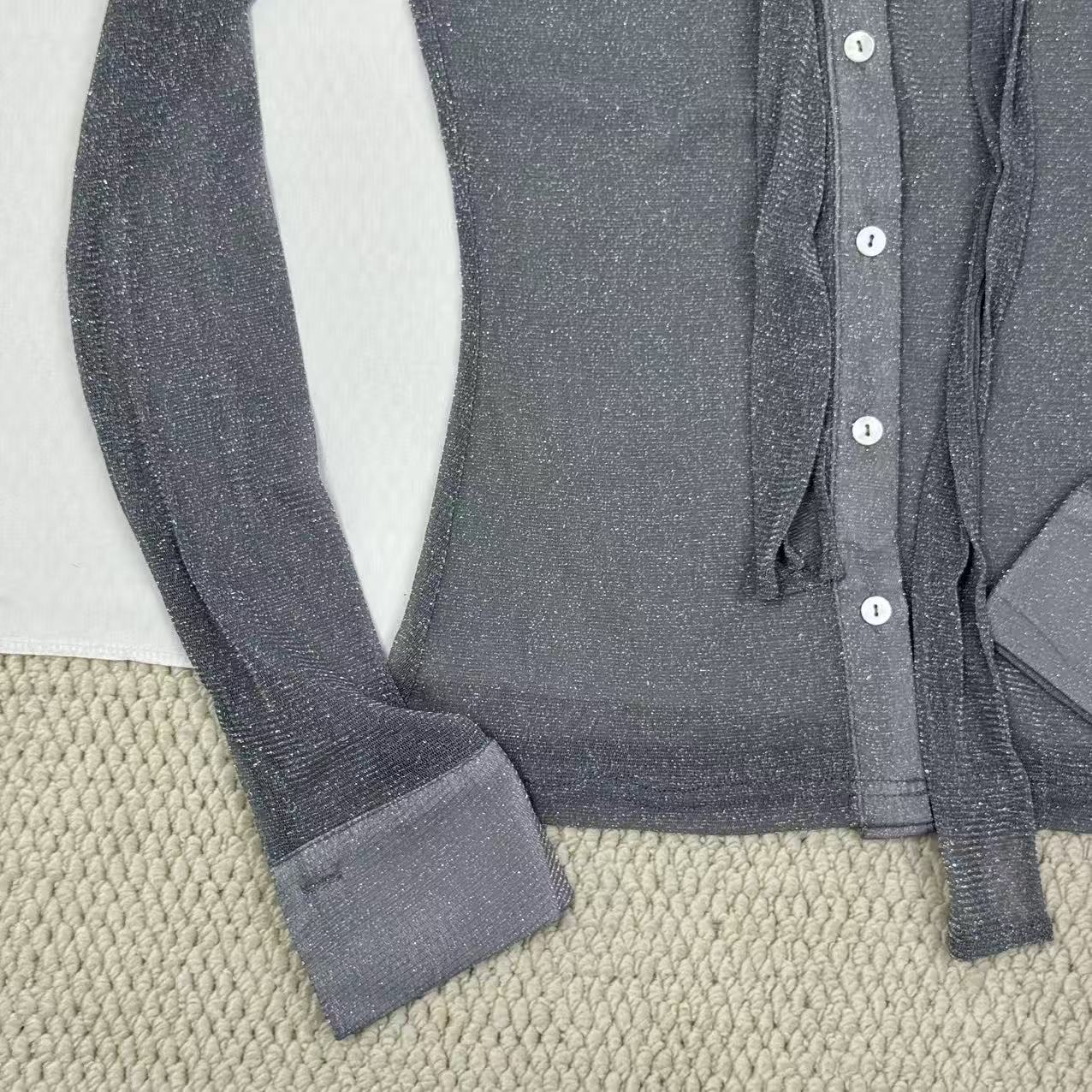 Fine mesh long-sleeved top