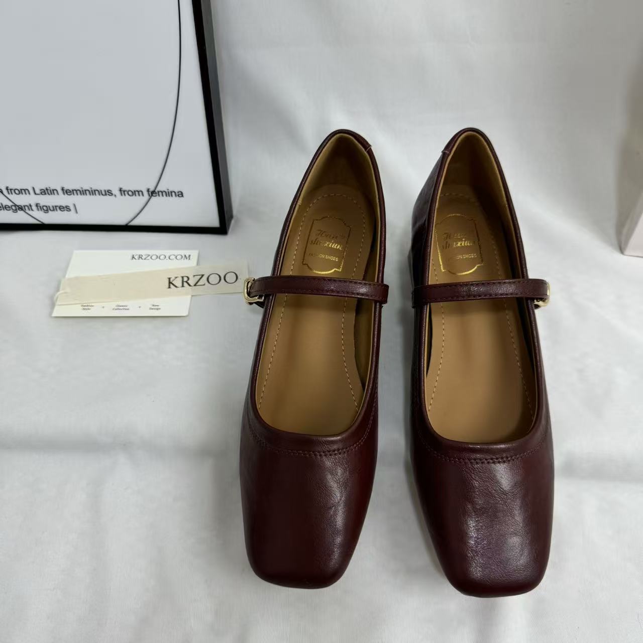 Low-Heel Square-Toe Low-Cut Flats