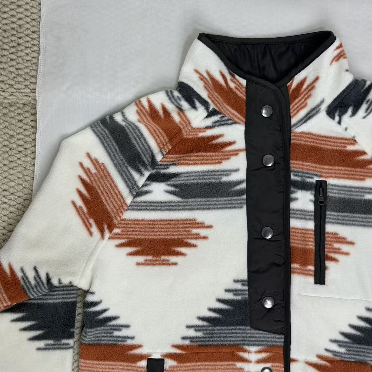 Color-Blocked Lapel Plush Jacket