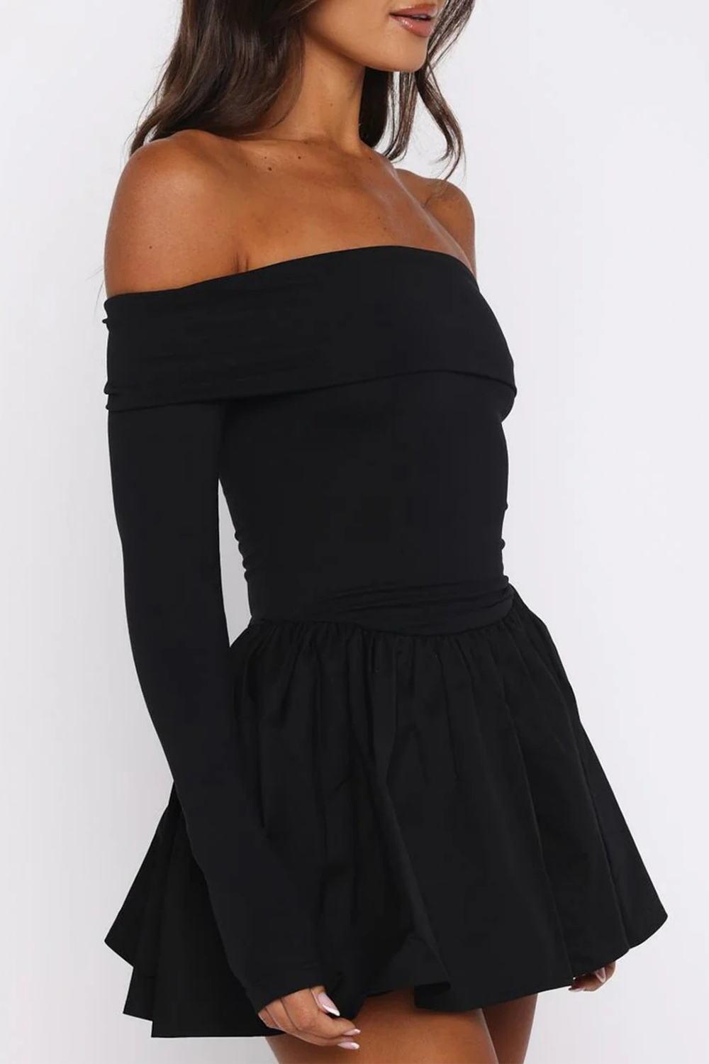 Off Shoulder Boat Neck Long Sleeve Cinch Waist Solid Color Mini Dresses-White