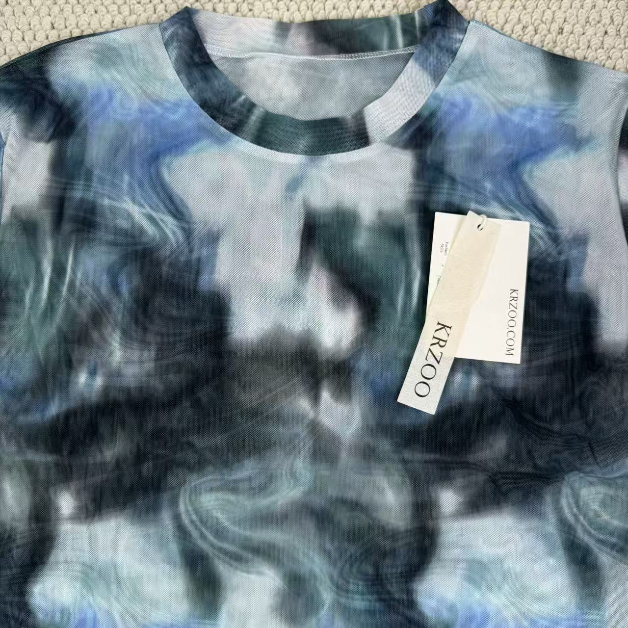 Printed round-neck mesh fitted t-shirt