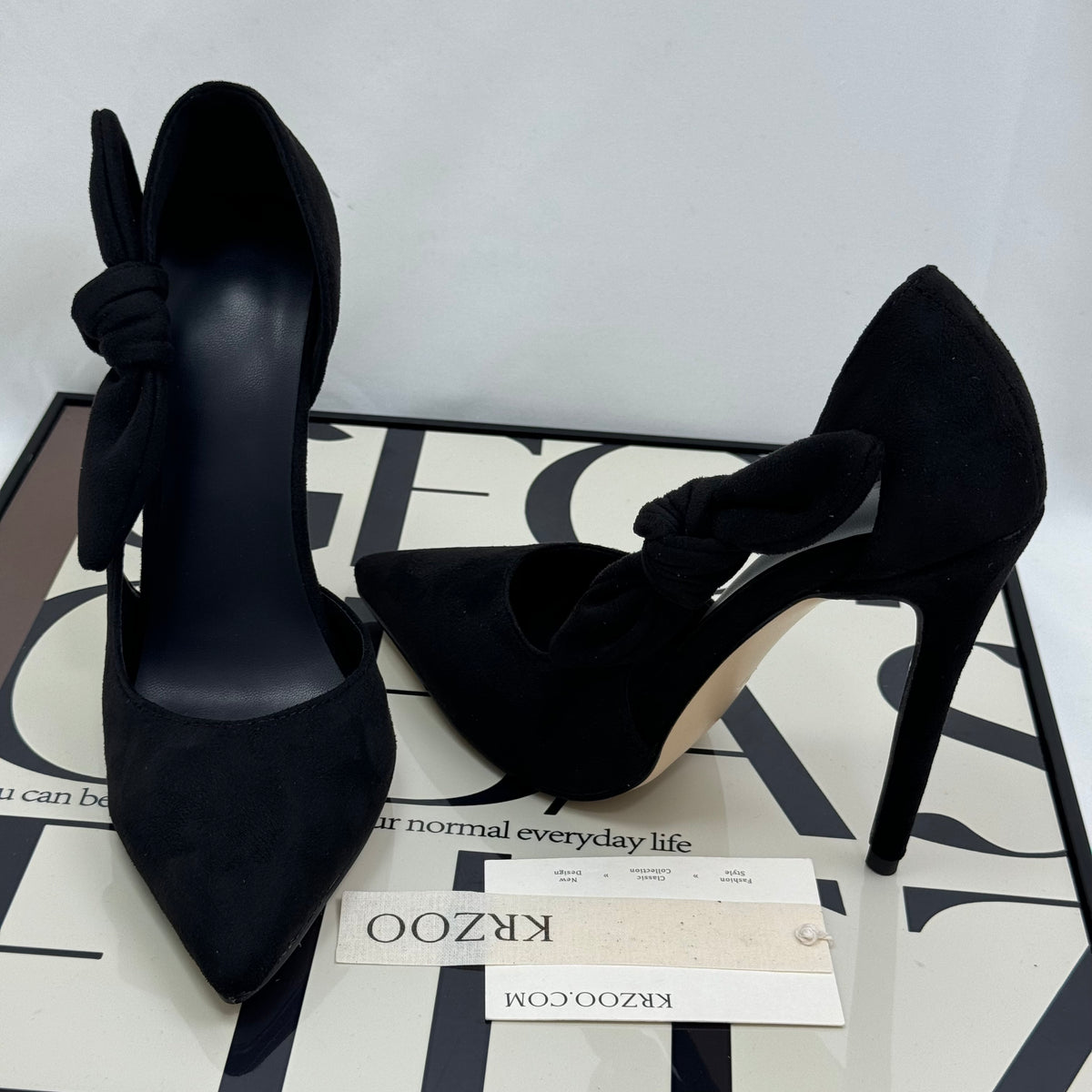 Velvet-patterned bow-top shoes