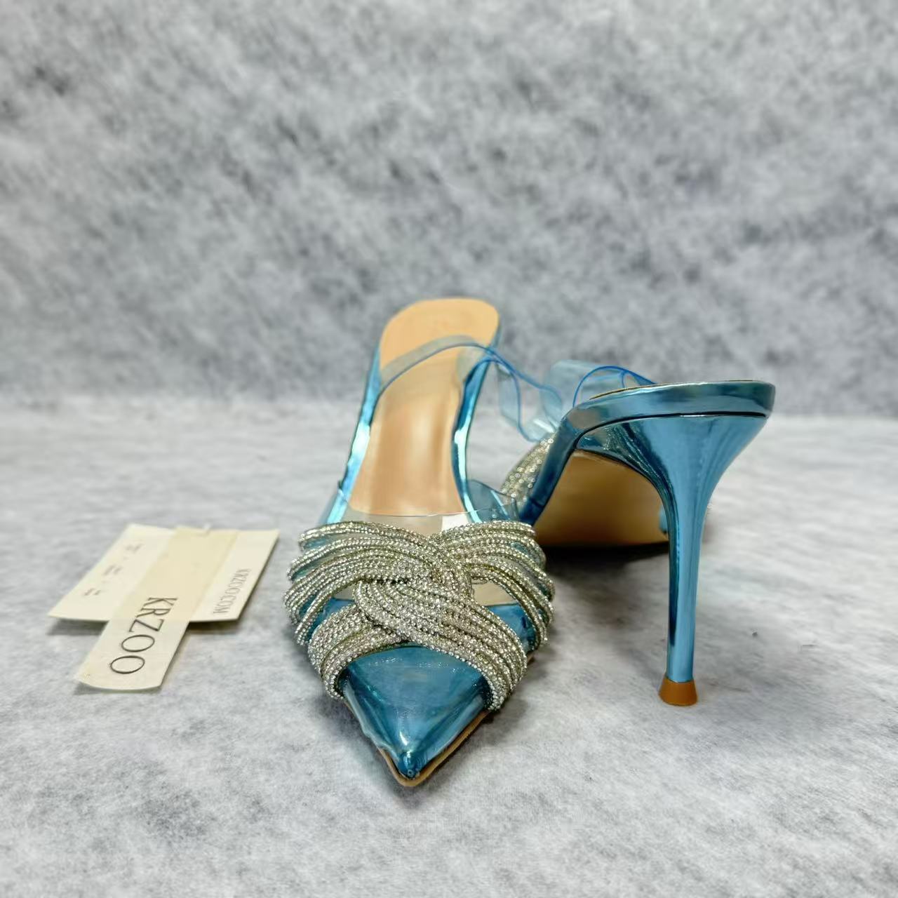 Pointed-toe transparent crystal high heels