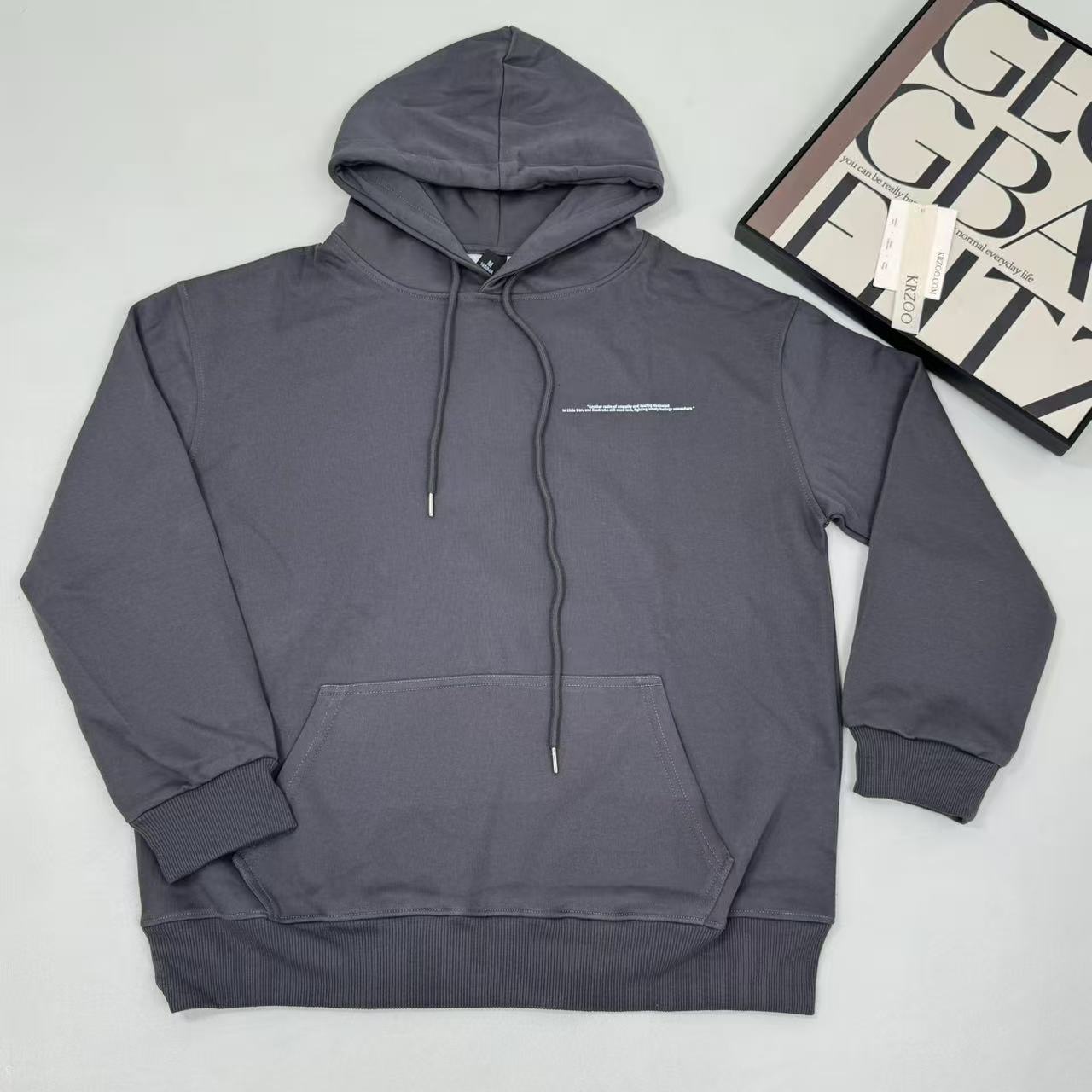 Moon print thick and warm hooded sweatshirt