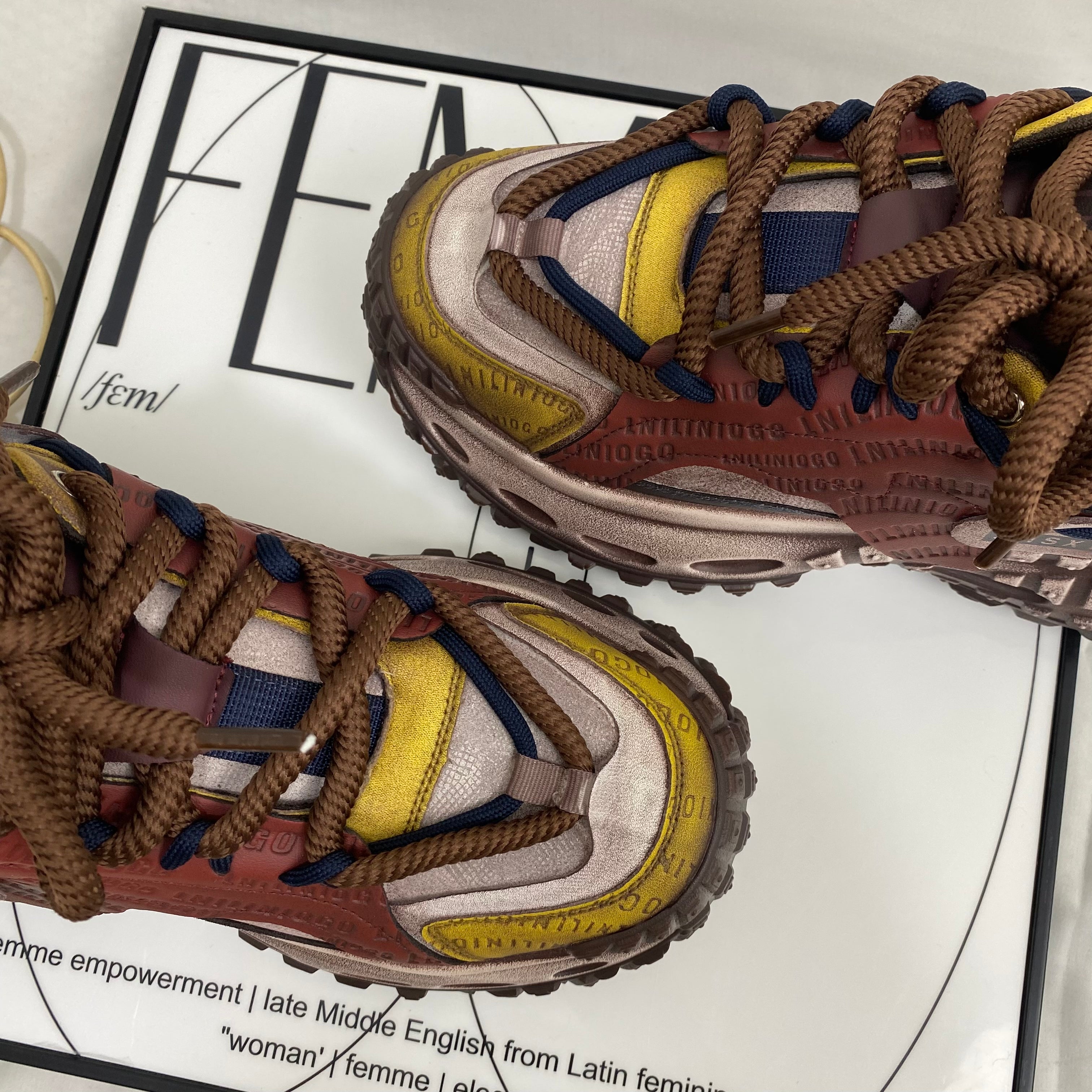 Height-Increasing Casual Shoes