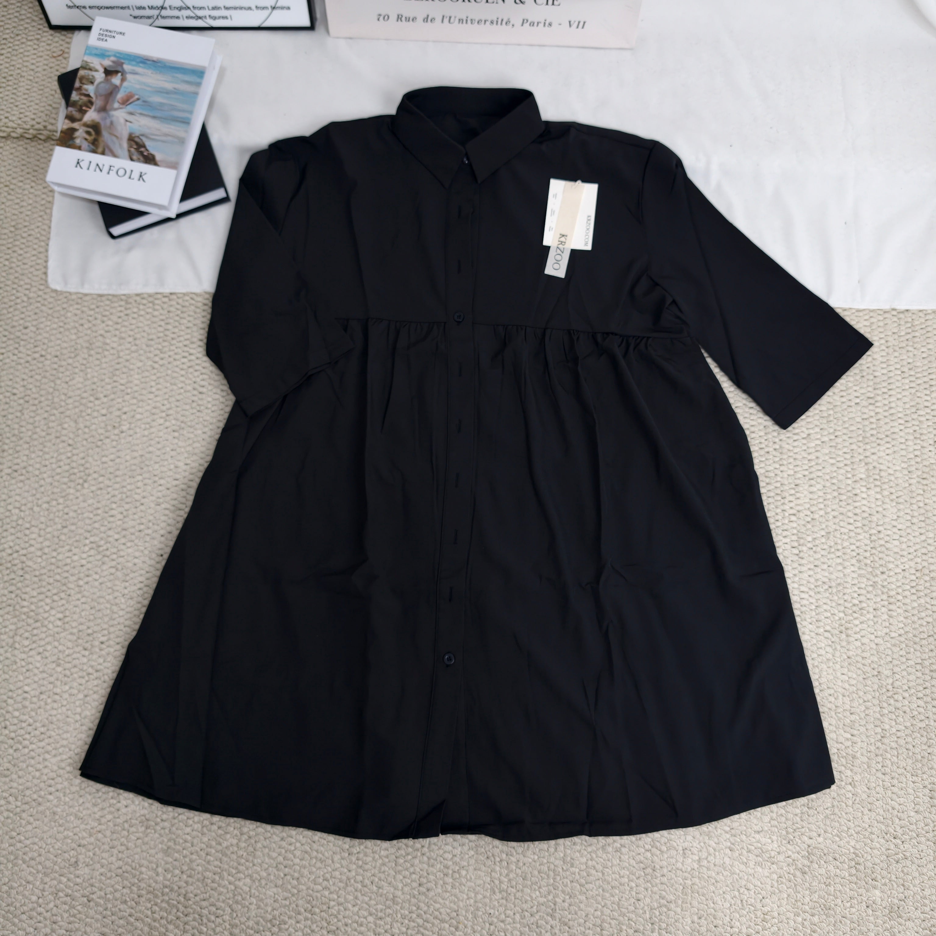 Slim-fit patchwork pleated dress