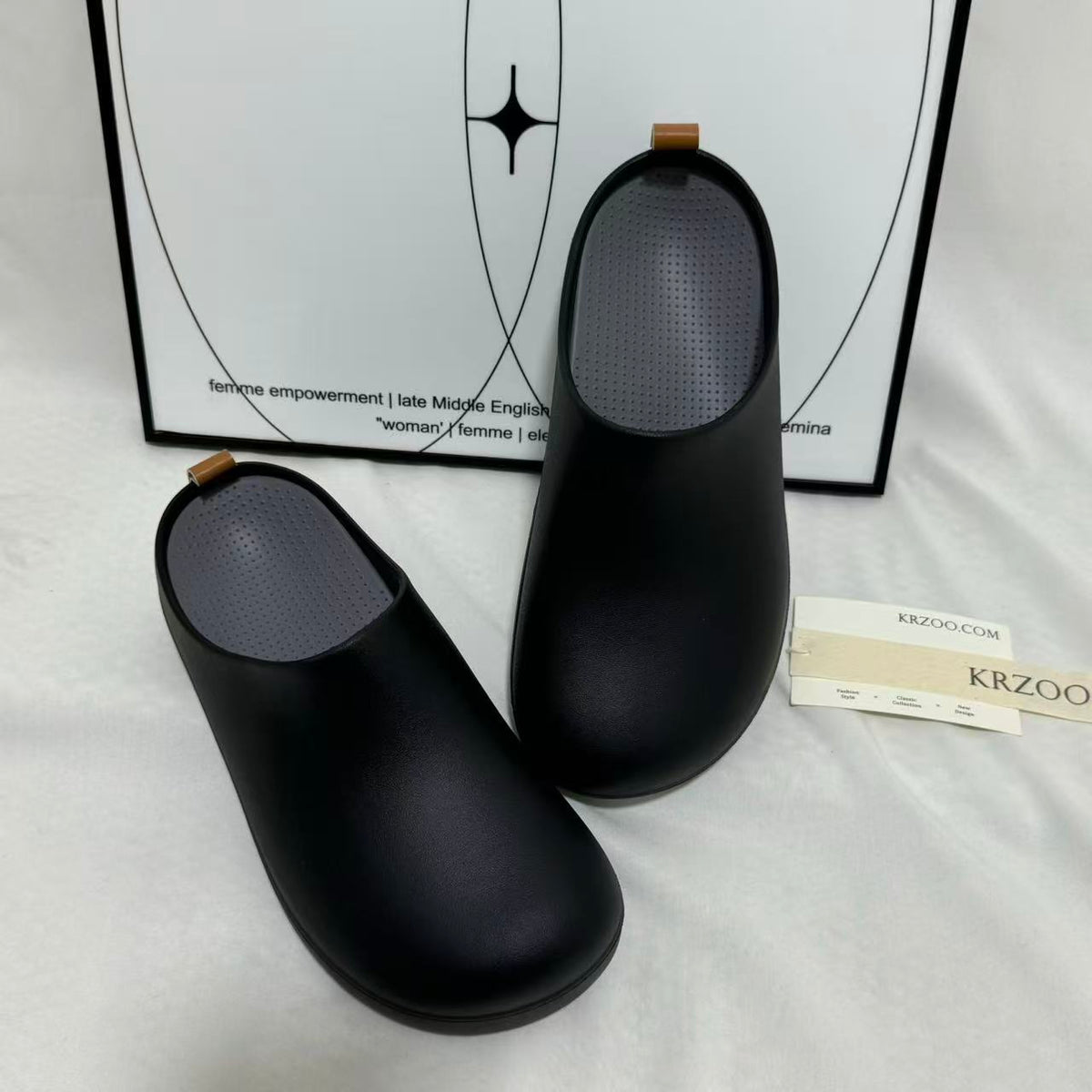 Non-Slip Closed-toe Slippers