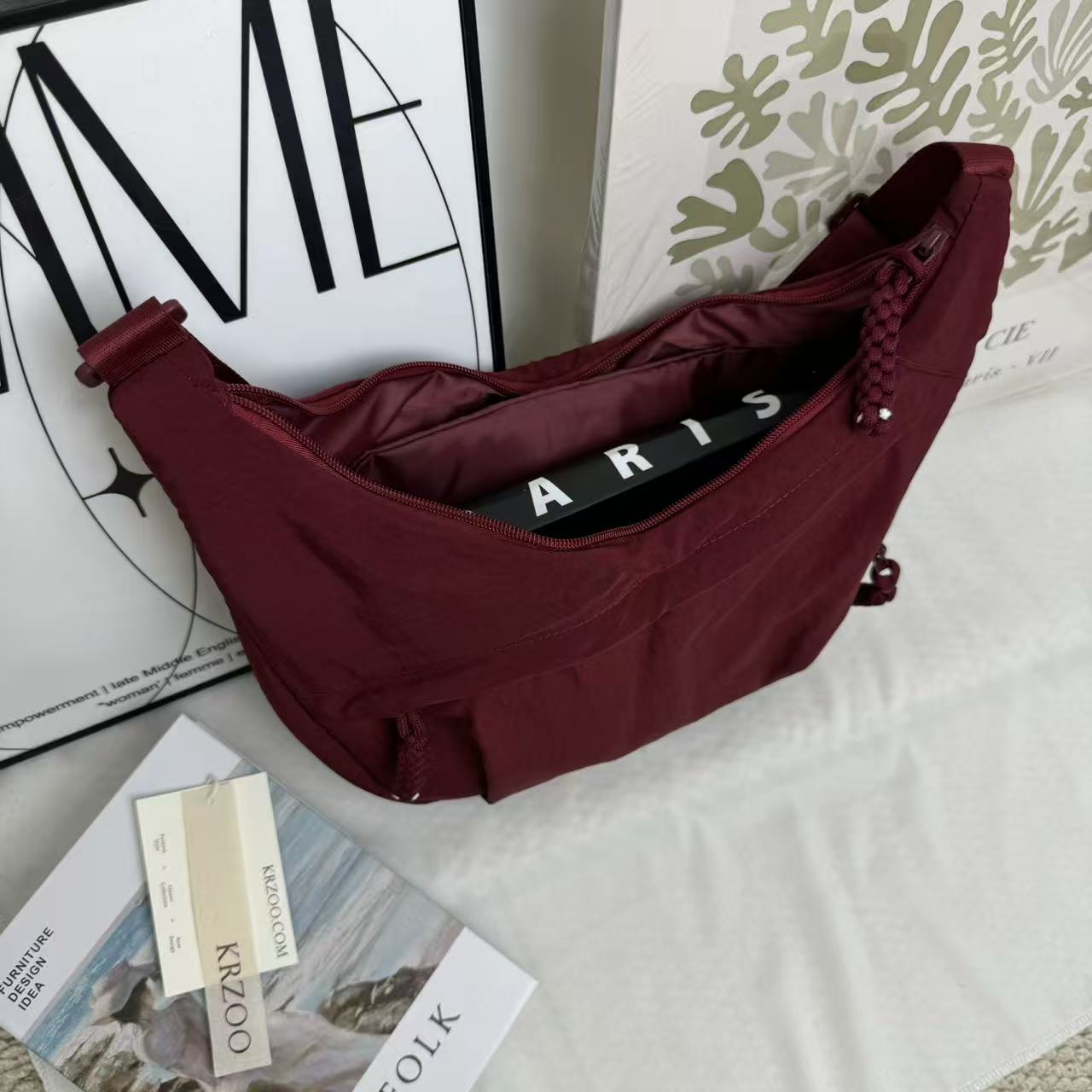 Underarm single shoulder crossbody bag