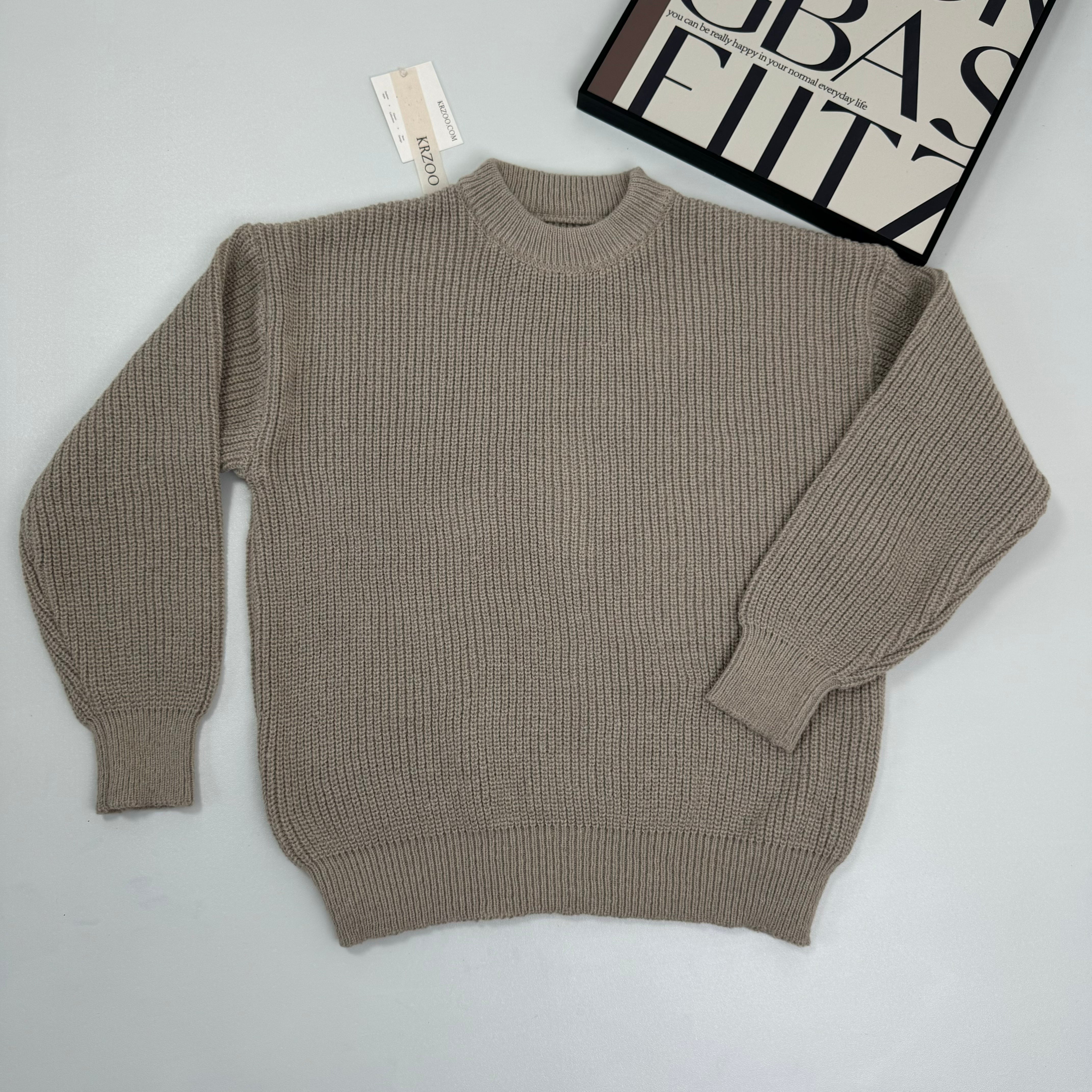 Heavy-duty thick needle textured sweater