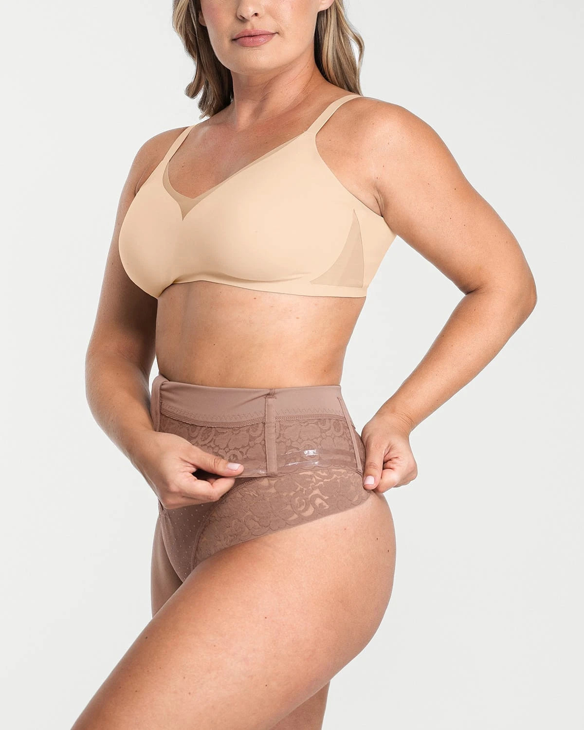 Bare Essentialsâ„?AirSlim® High-Waisted Polka Dot Shaping Thong