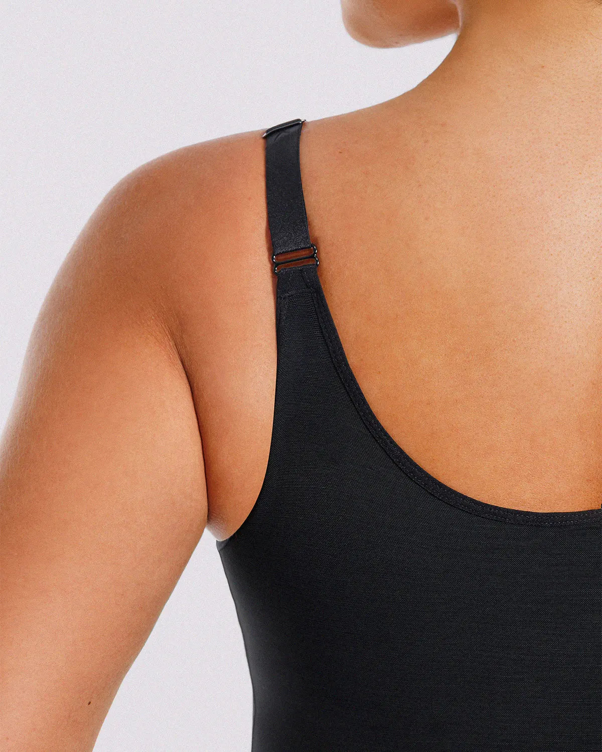 Curve Codeâ„?Airy Comfy Smoothing Bodysuit