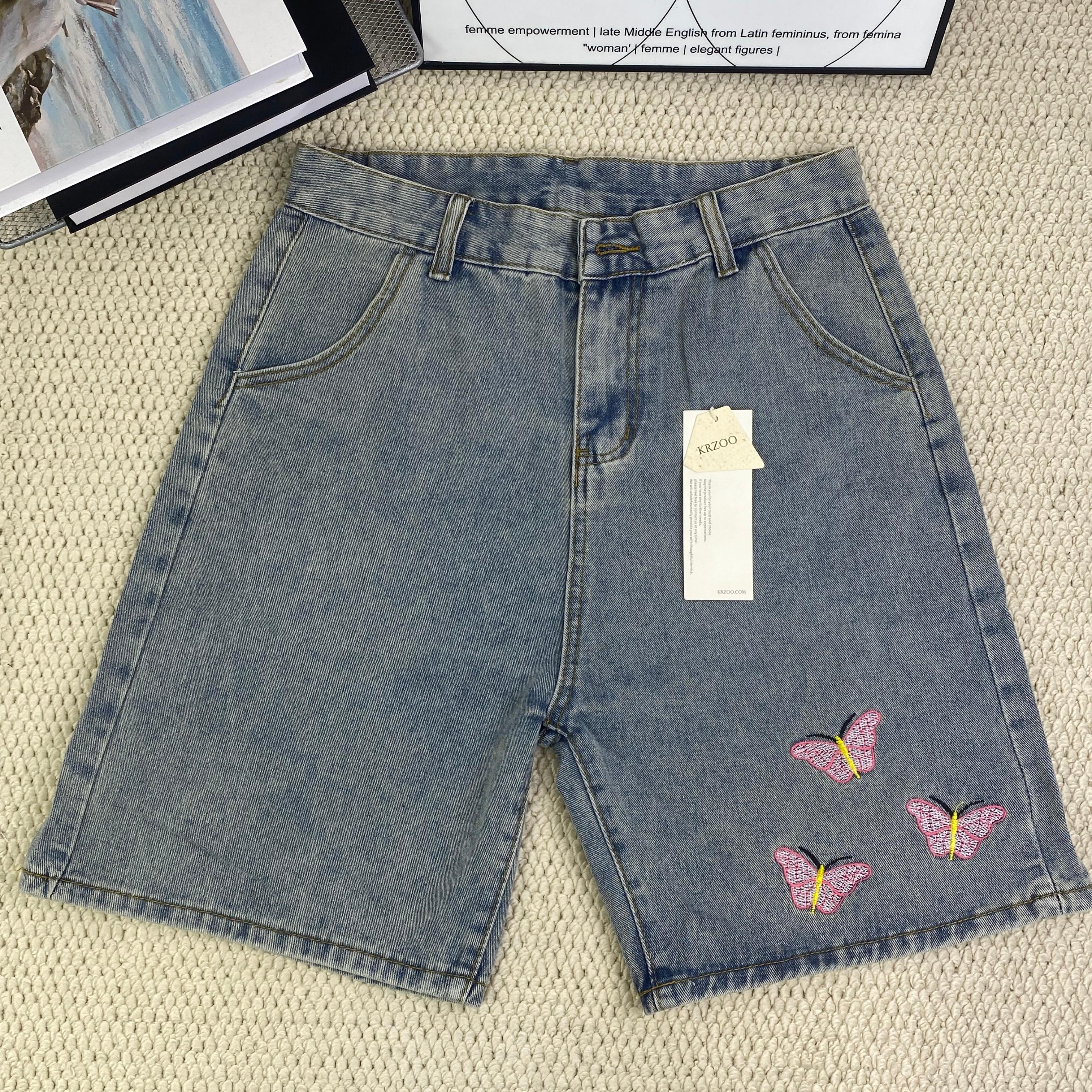 Five-piece embroidered short denim pants