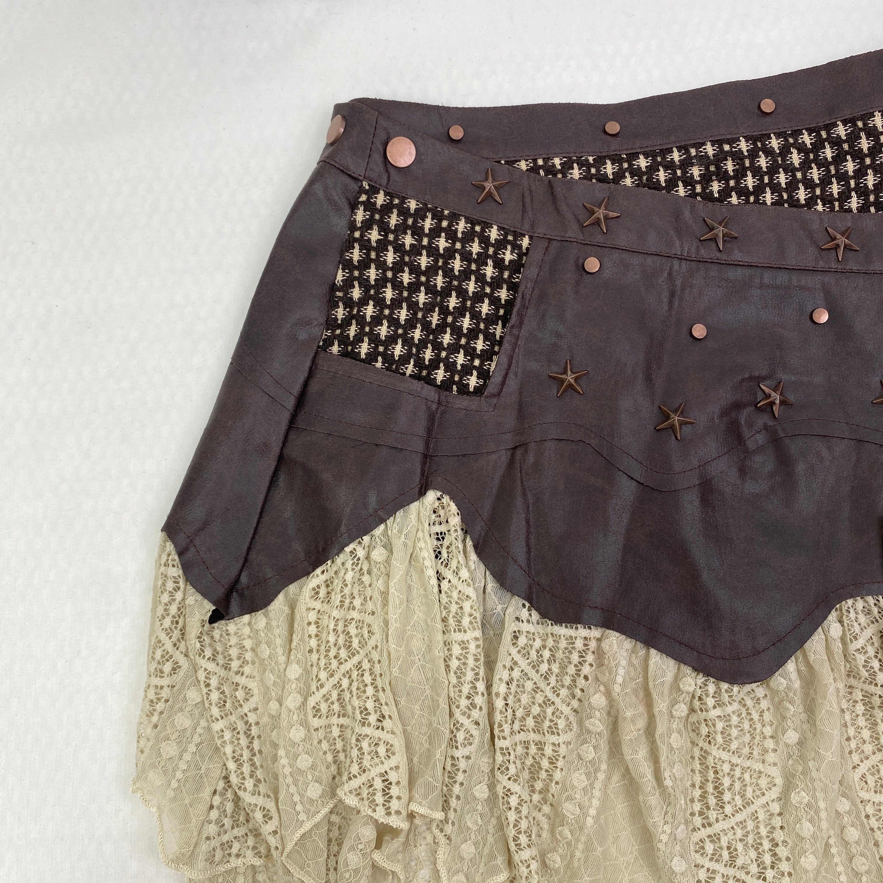 Patchwork color-matched irregular half-length skirt