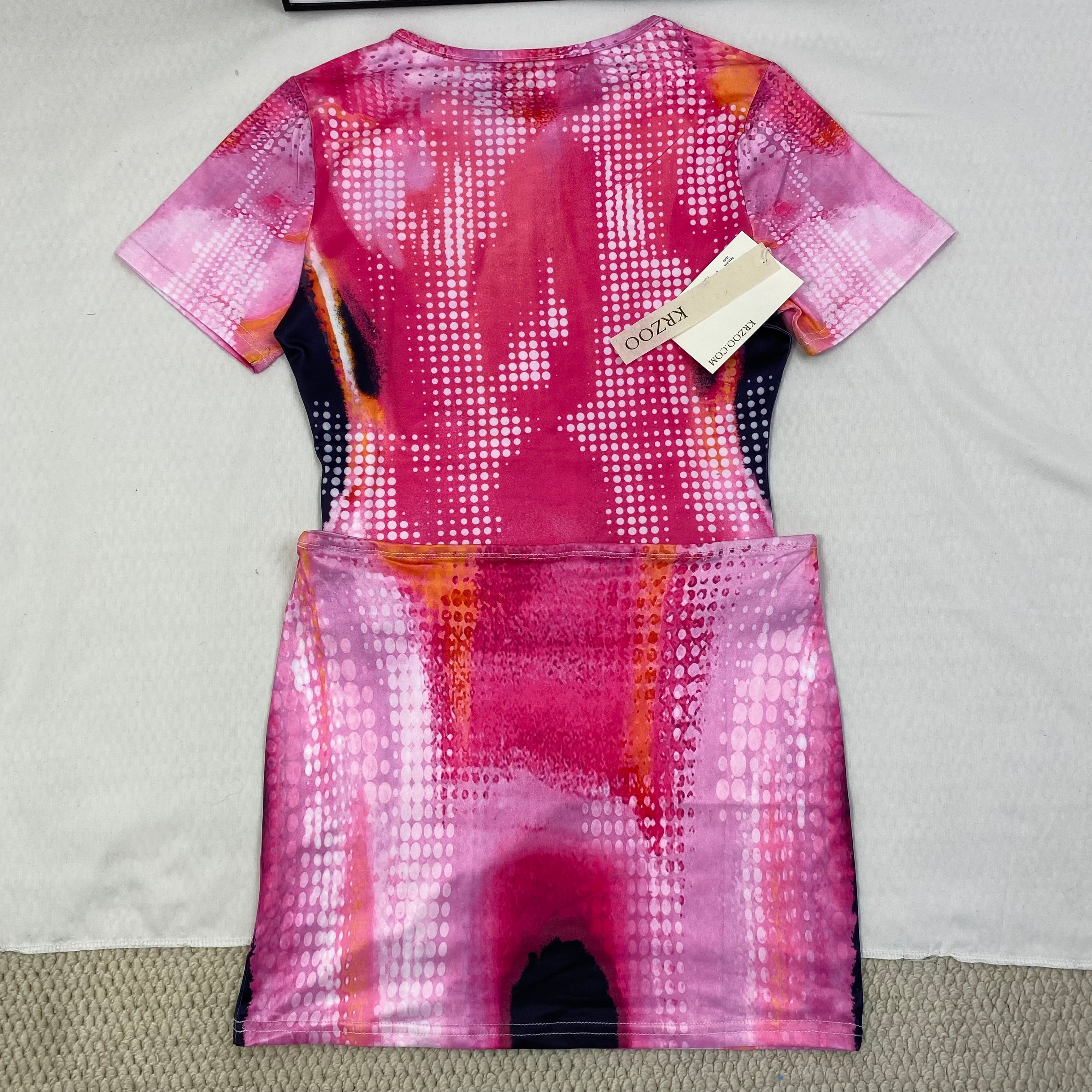 Printed short T-shirt and fitted short skirt set