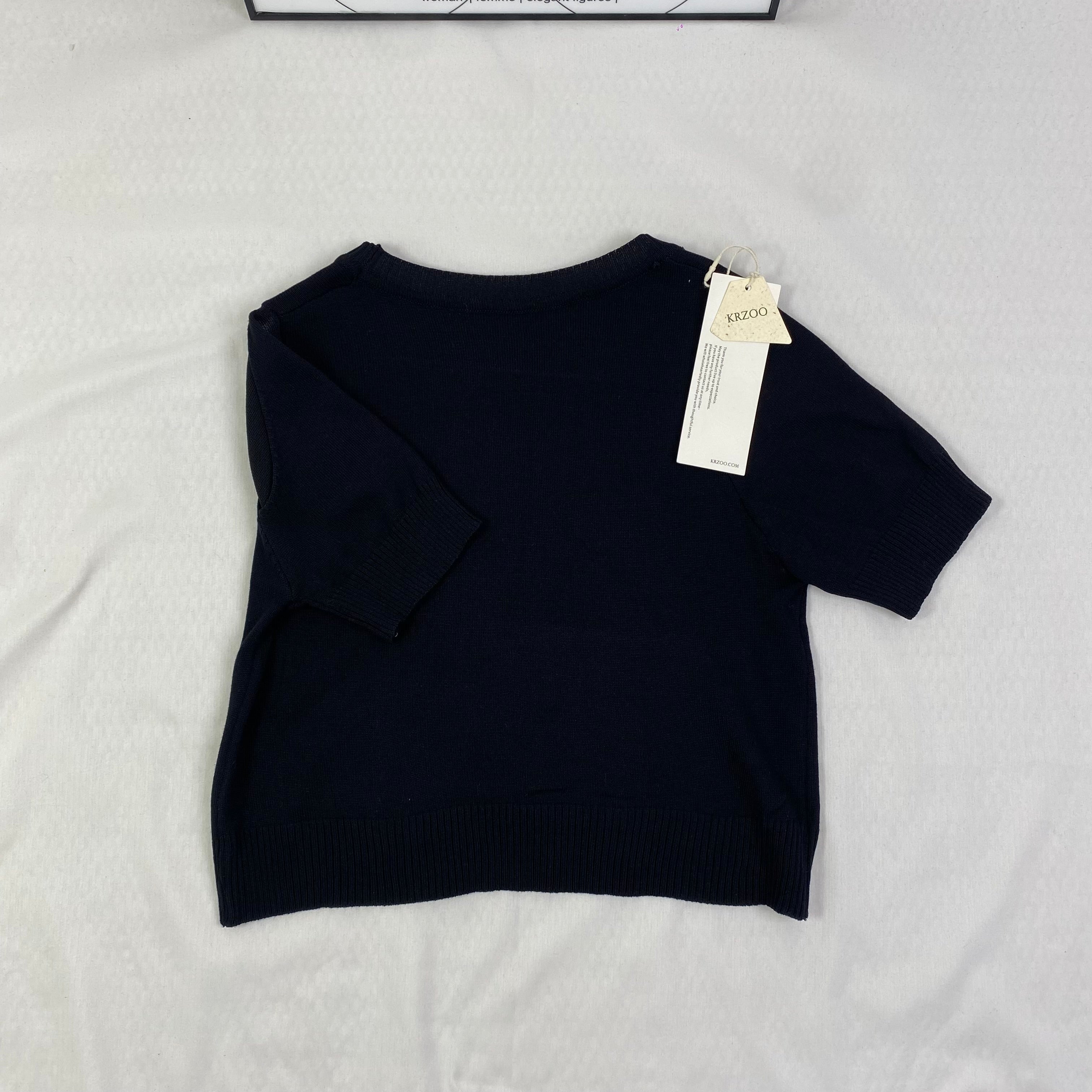 Front shoulder knitted short-sleeved shirt