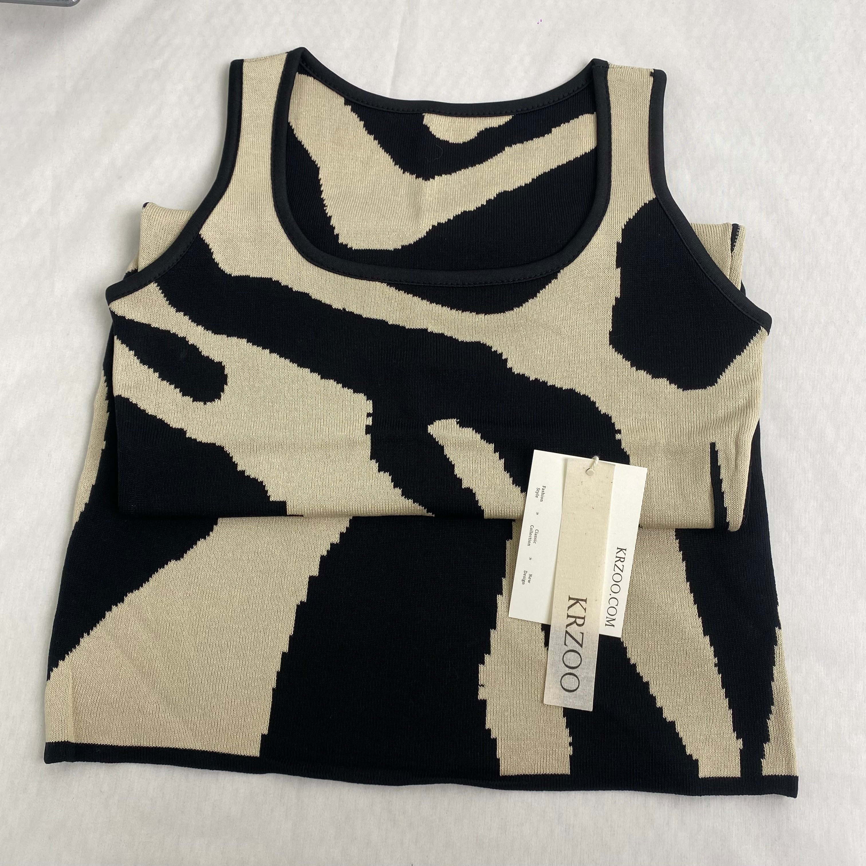 U-neck fitted mid-length dress
