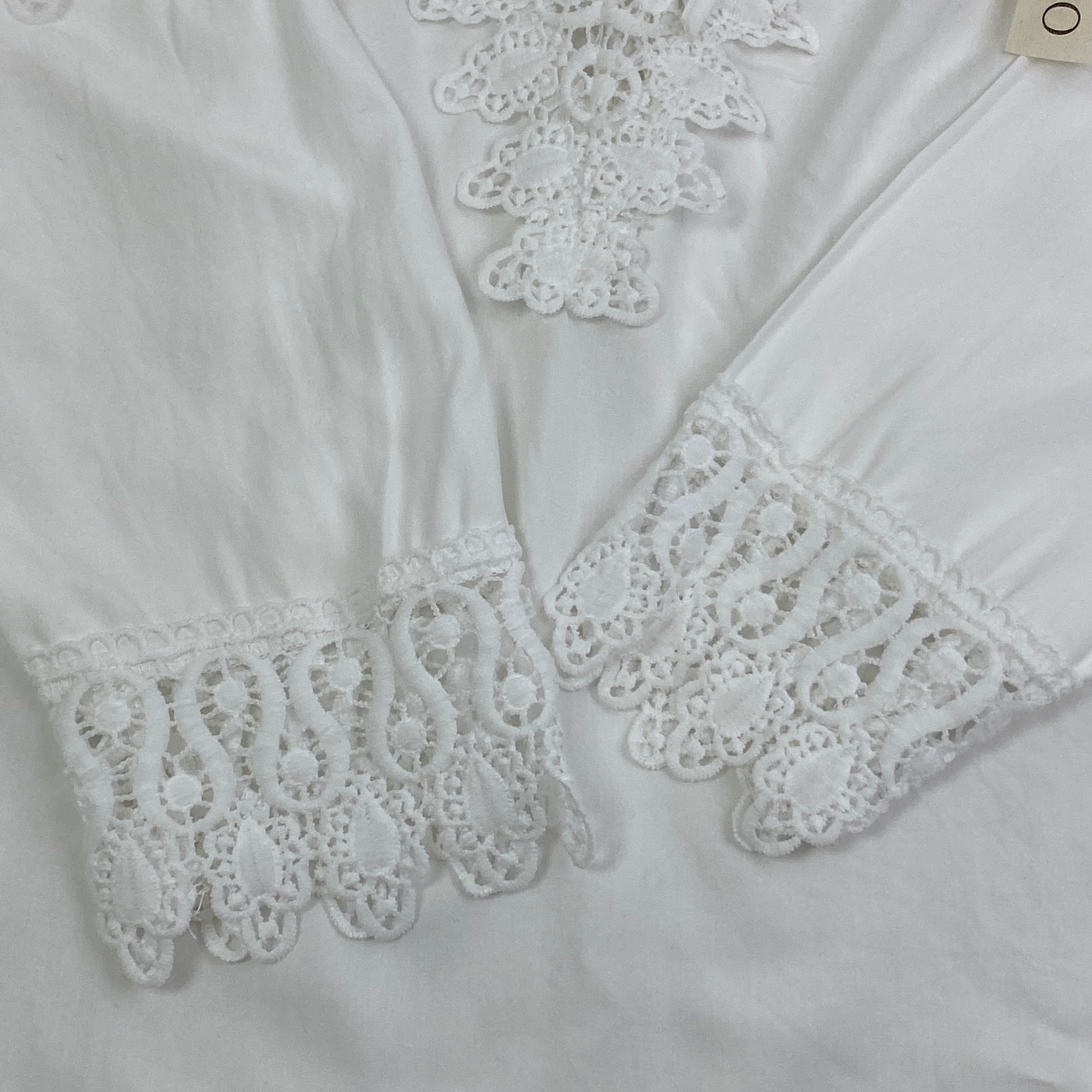 Lace trimmed long-sleeved shirt